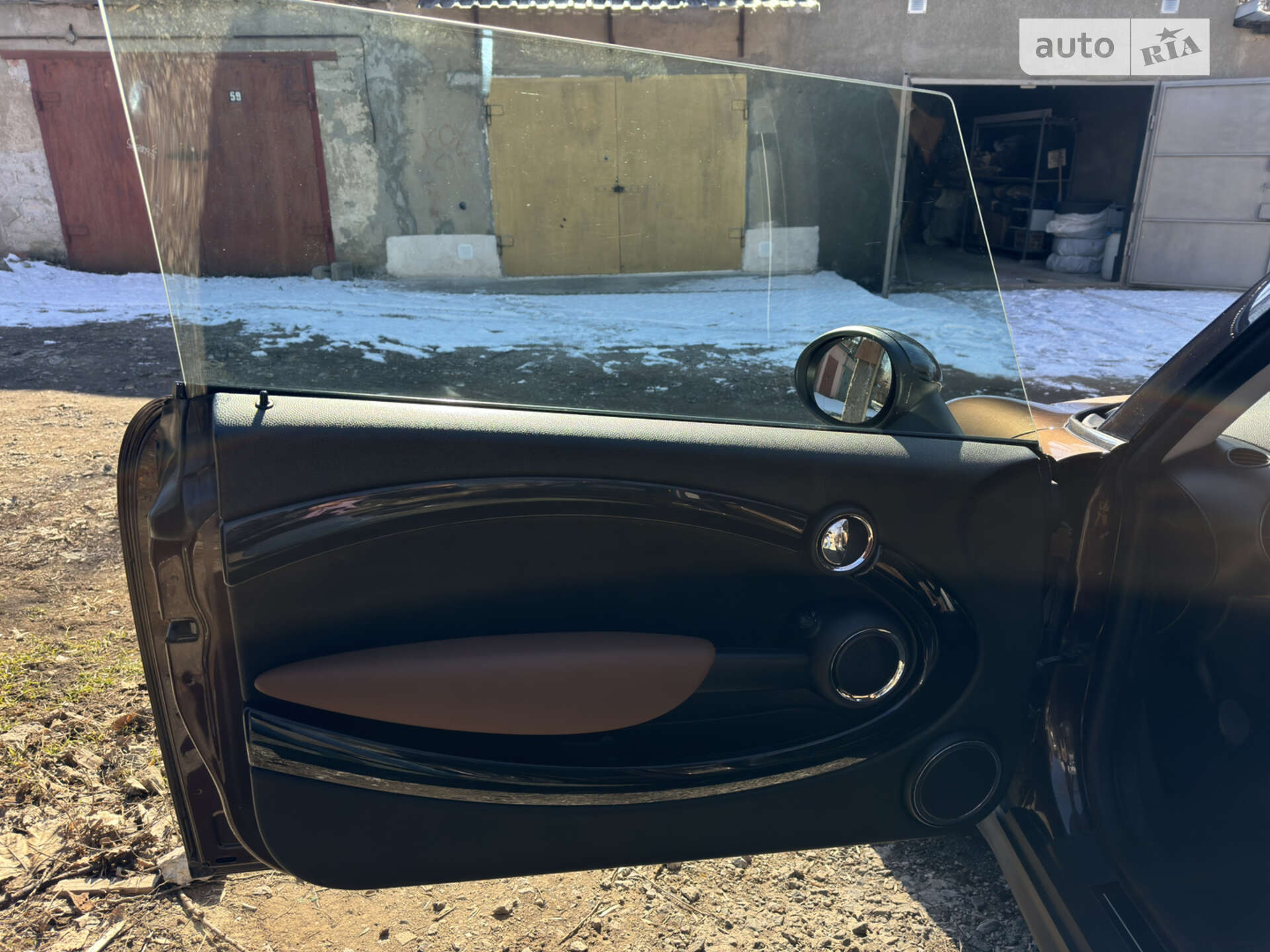 MINI Hatch 2009 VIN WMWMF31000TW64567 фото оголошення 10 з 19