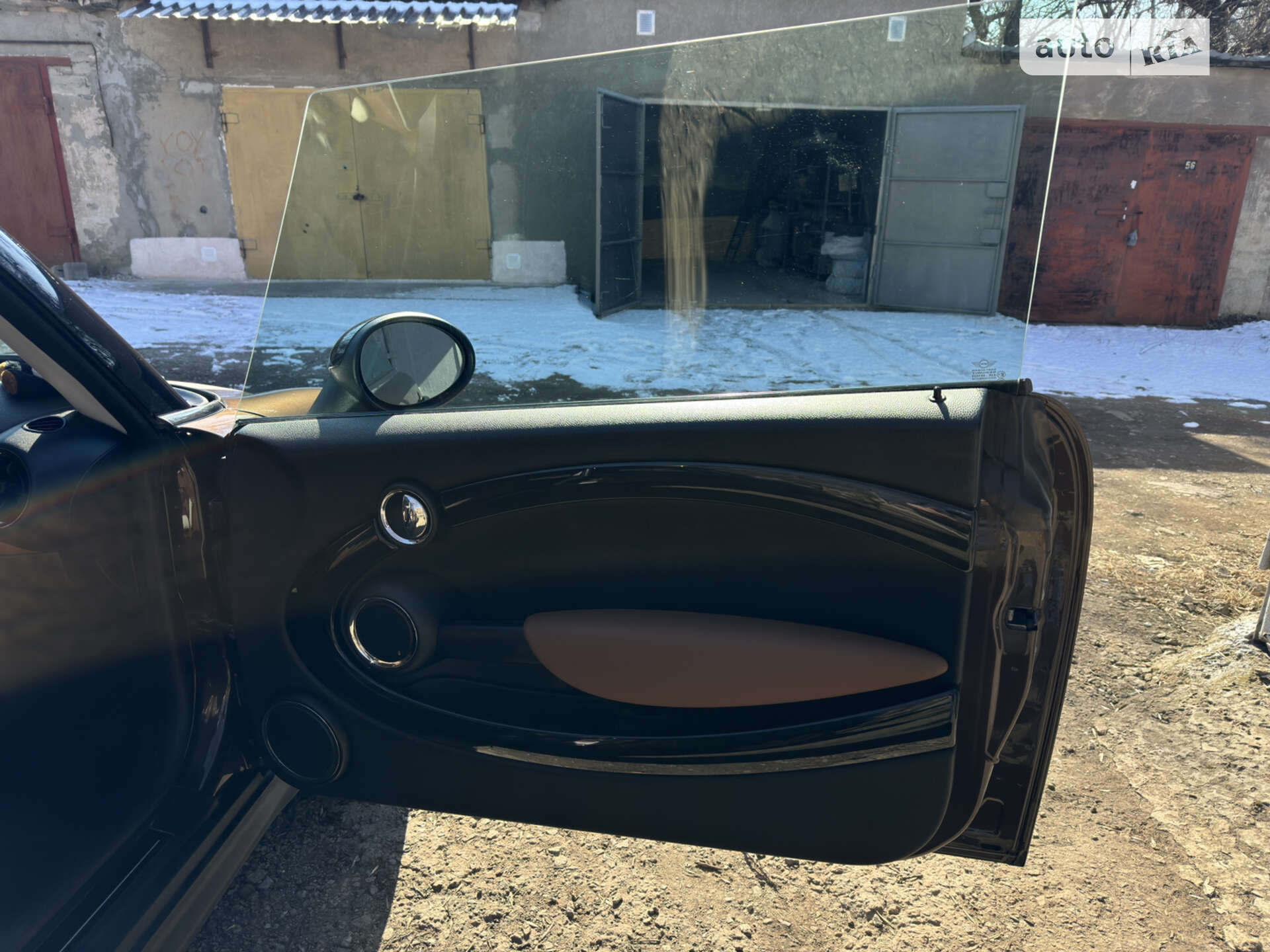 MINI Hatch 2009 VIN WMWMF31000TW64567 фото оголошення 11 з 19