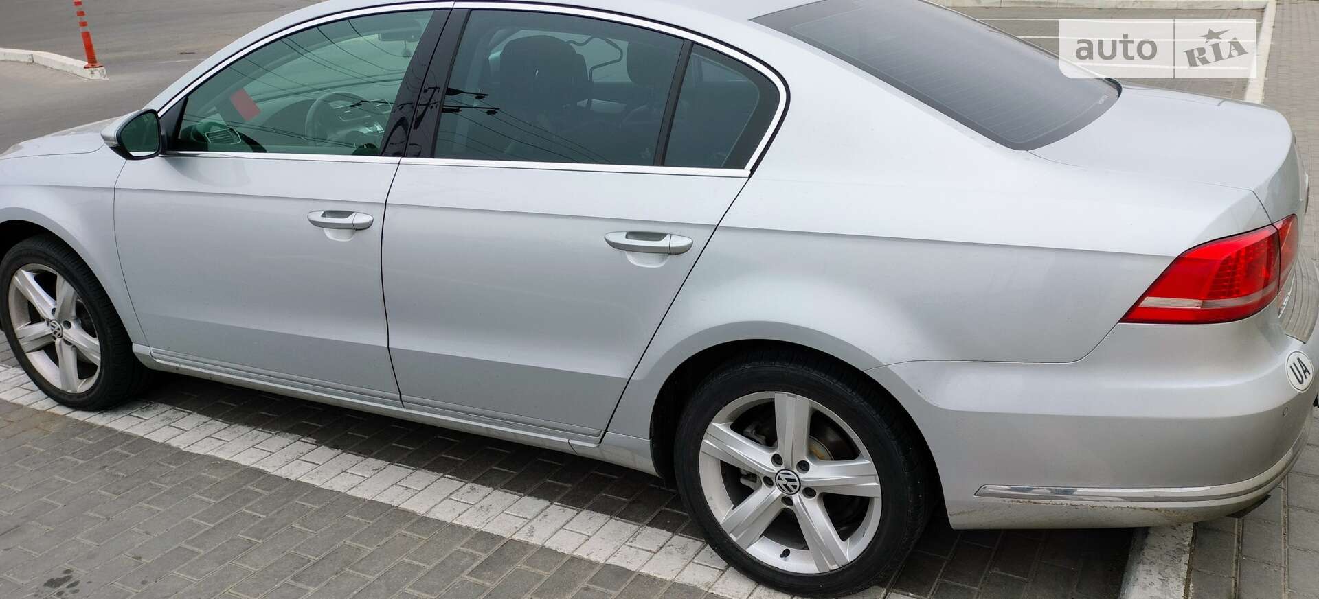 Volkswagen Passat 2012 VIN WVWZZZ3CZCP056194 фото оголошення 13 з 34