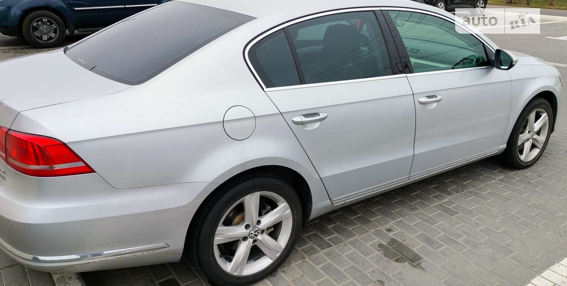 Volkswagen Passat 2012 VIN WVWZZZ3CZCP056194 фото оголошення 12 з 34