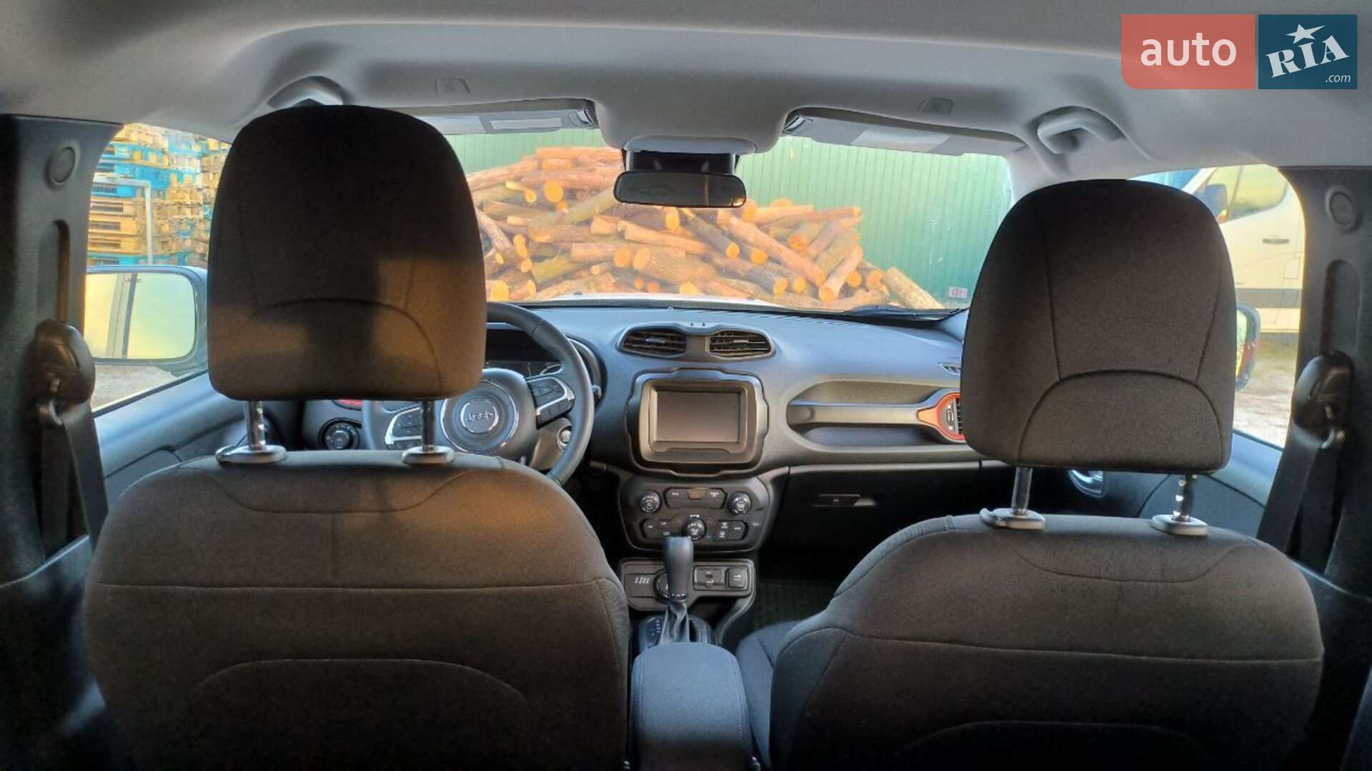 Jeep Renegade 2018 VIN ZACCJBAB6JPH52528 фото оголошення 43 з 49
