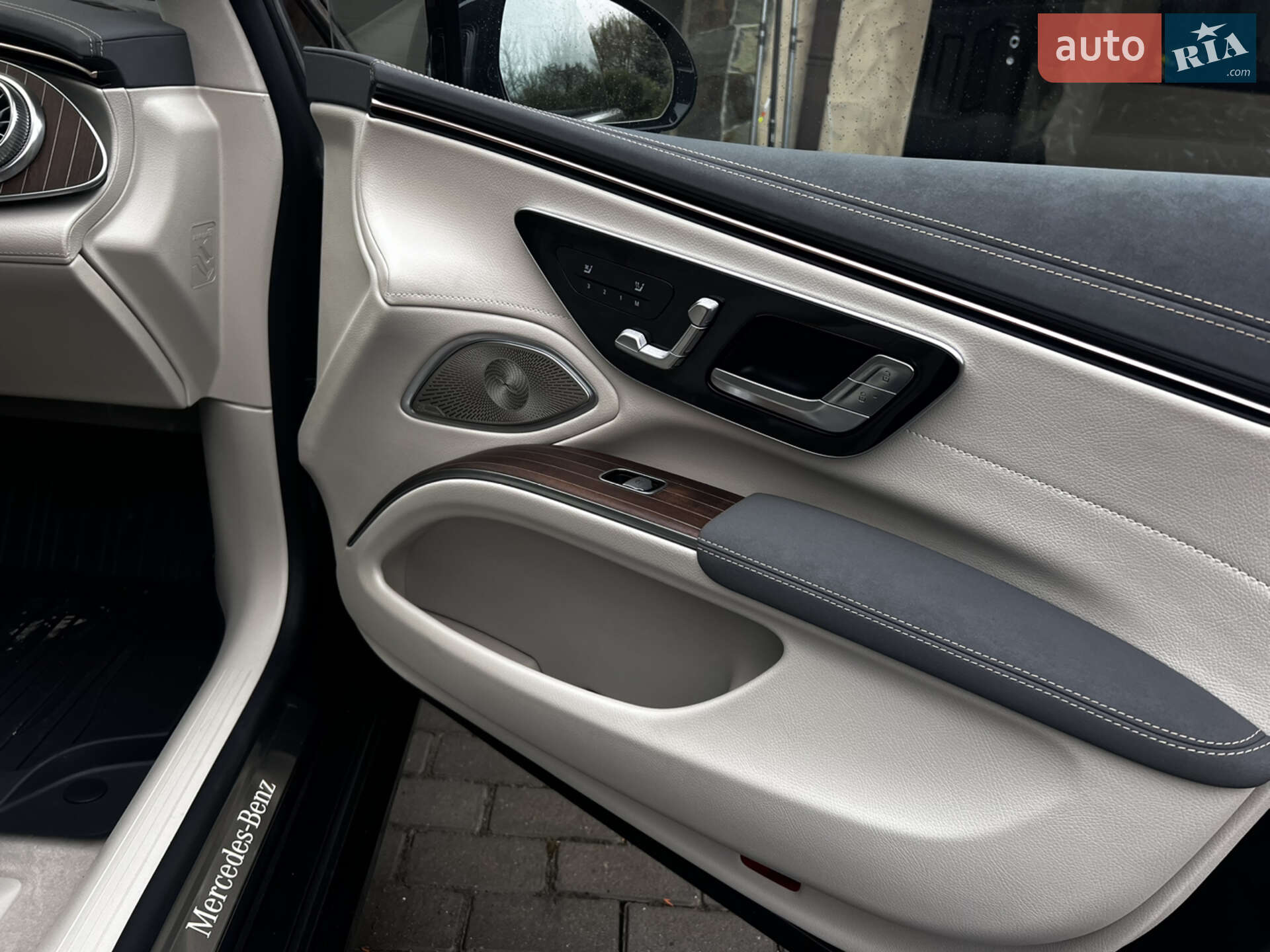 Mercedes-Benz EQS 2021 VIN W1KCG2DB9NA005706 фото оголошення 17 з 26