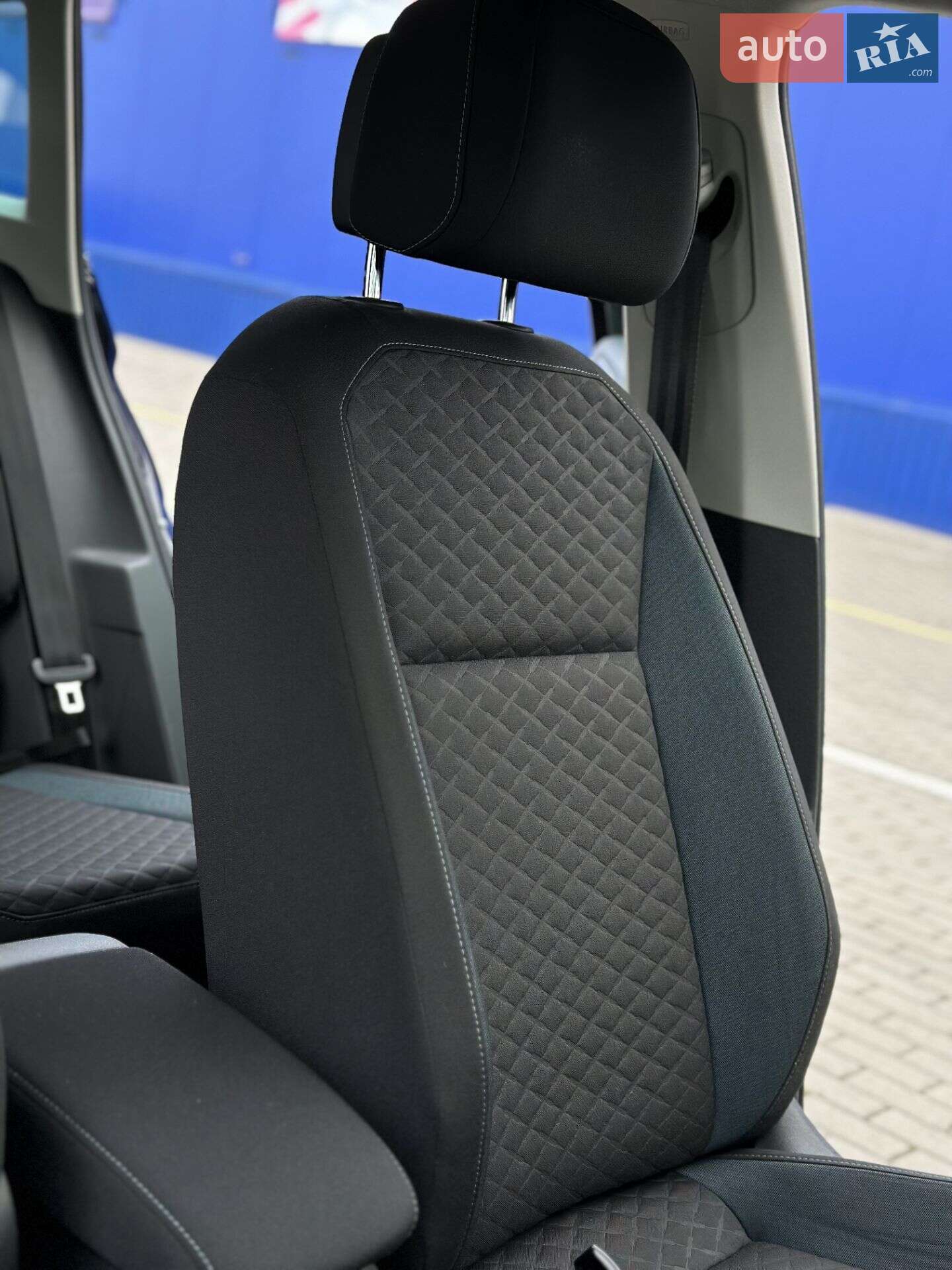 Volkswagen Tiguan 2019 VIN WVGZZZ5NZLW825031 фото оголошення 22 з 76