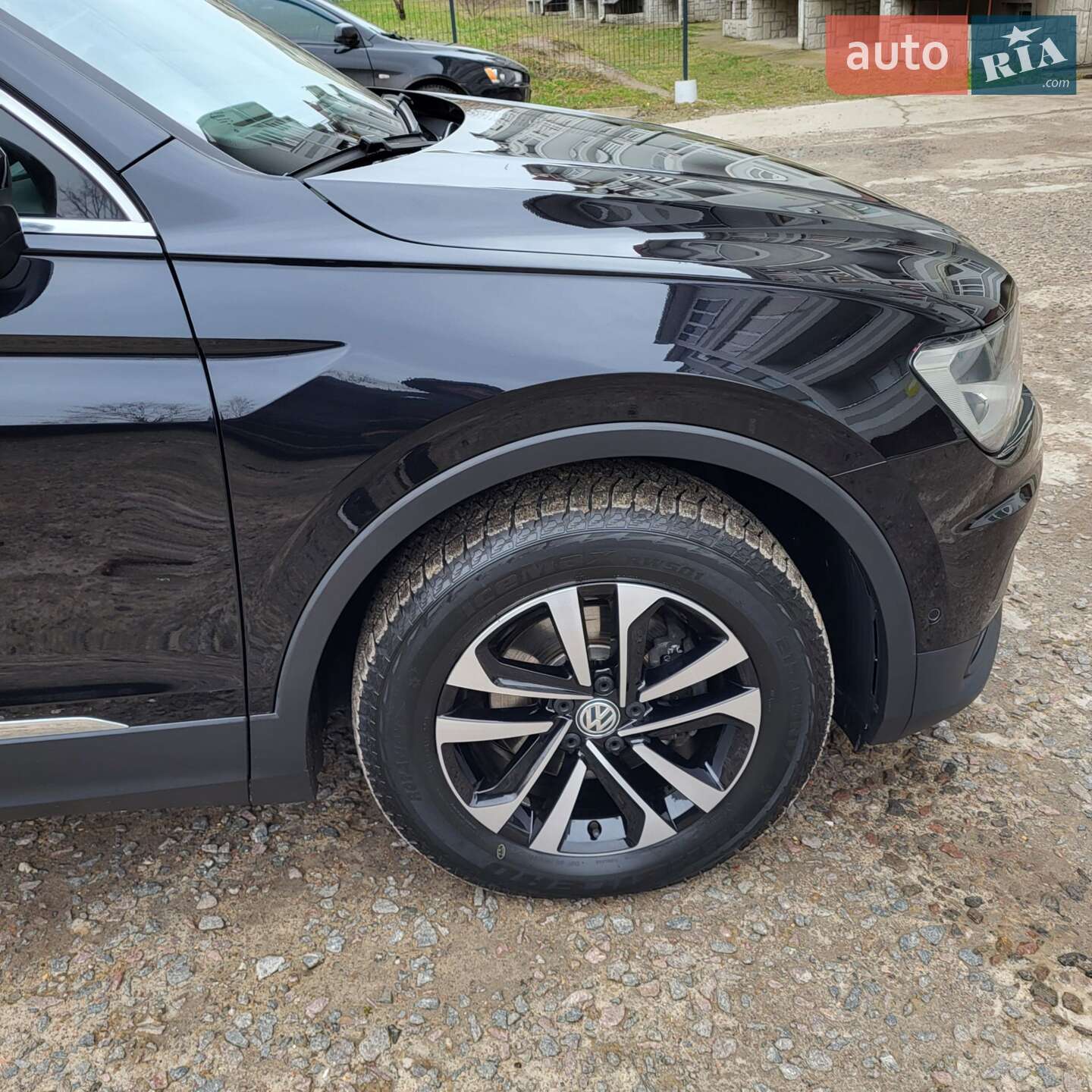 Volkswagen Tiguan 2019 VIN WVGZZZ5NZLW825031 фото оголошення 62 з 76