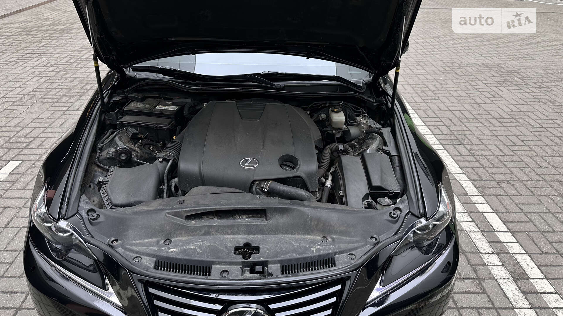 Lexus IS 2013 VIN JTHCF1D2XE5005728 фото оголошення 18 з 35