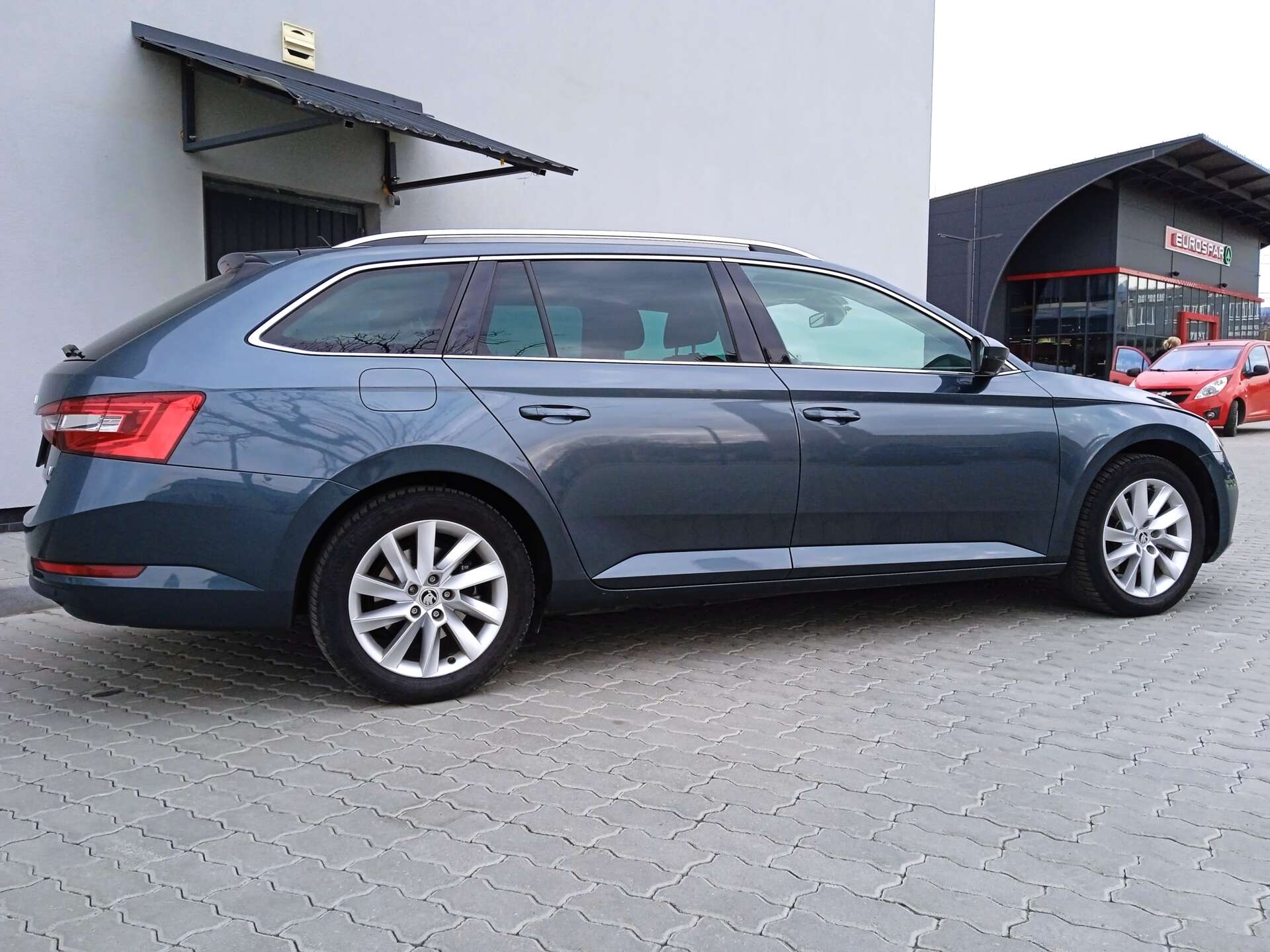 Skoda Superb 2020 VIN TMBJW7NP2L7059130 фото оголошення 21 з 76