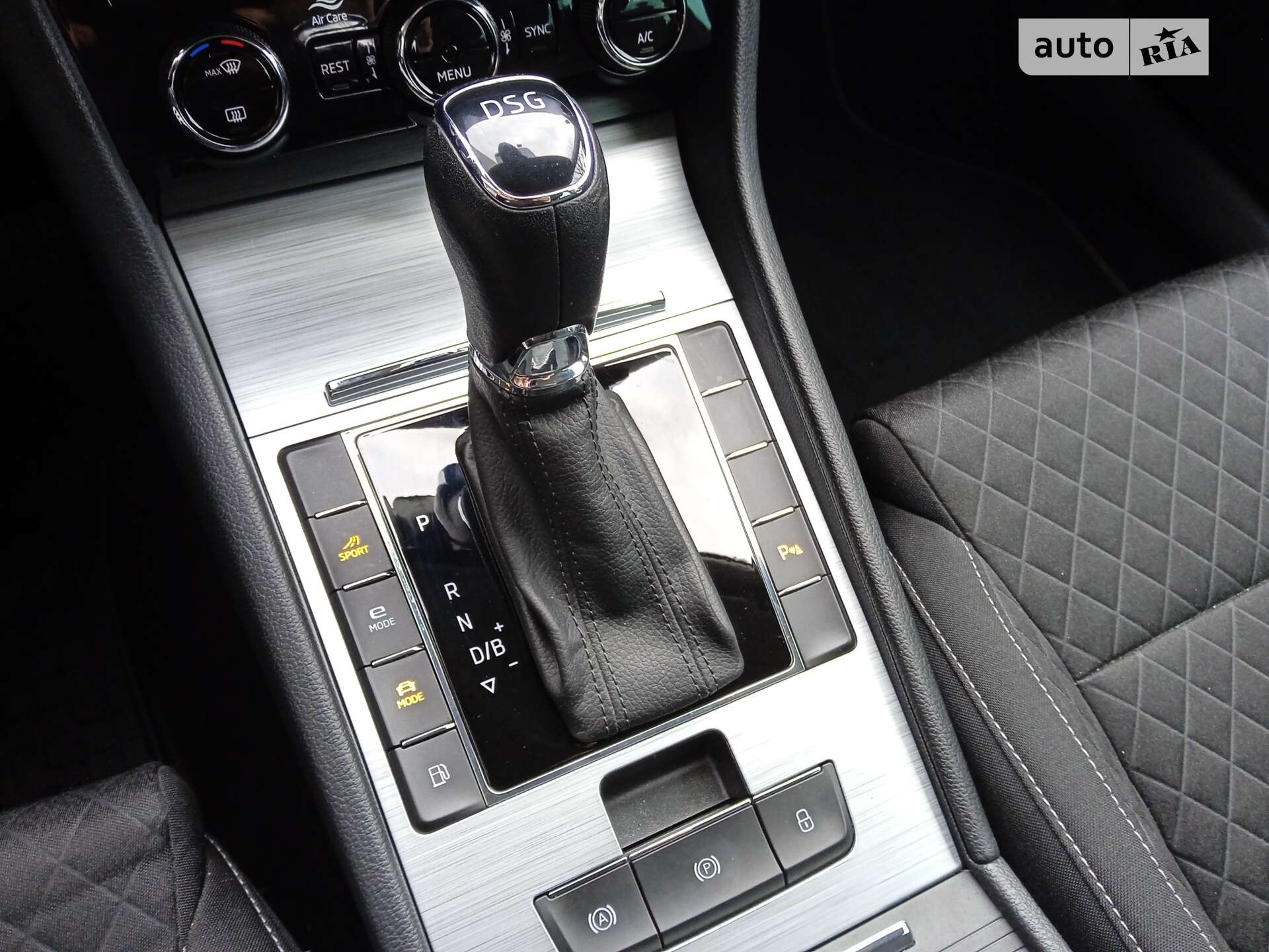 Skoda Superb 2020 VIN TMBJW7NP2L7059130 фото оголошення 67 з 76