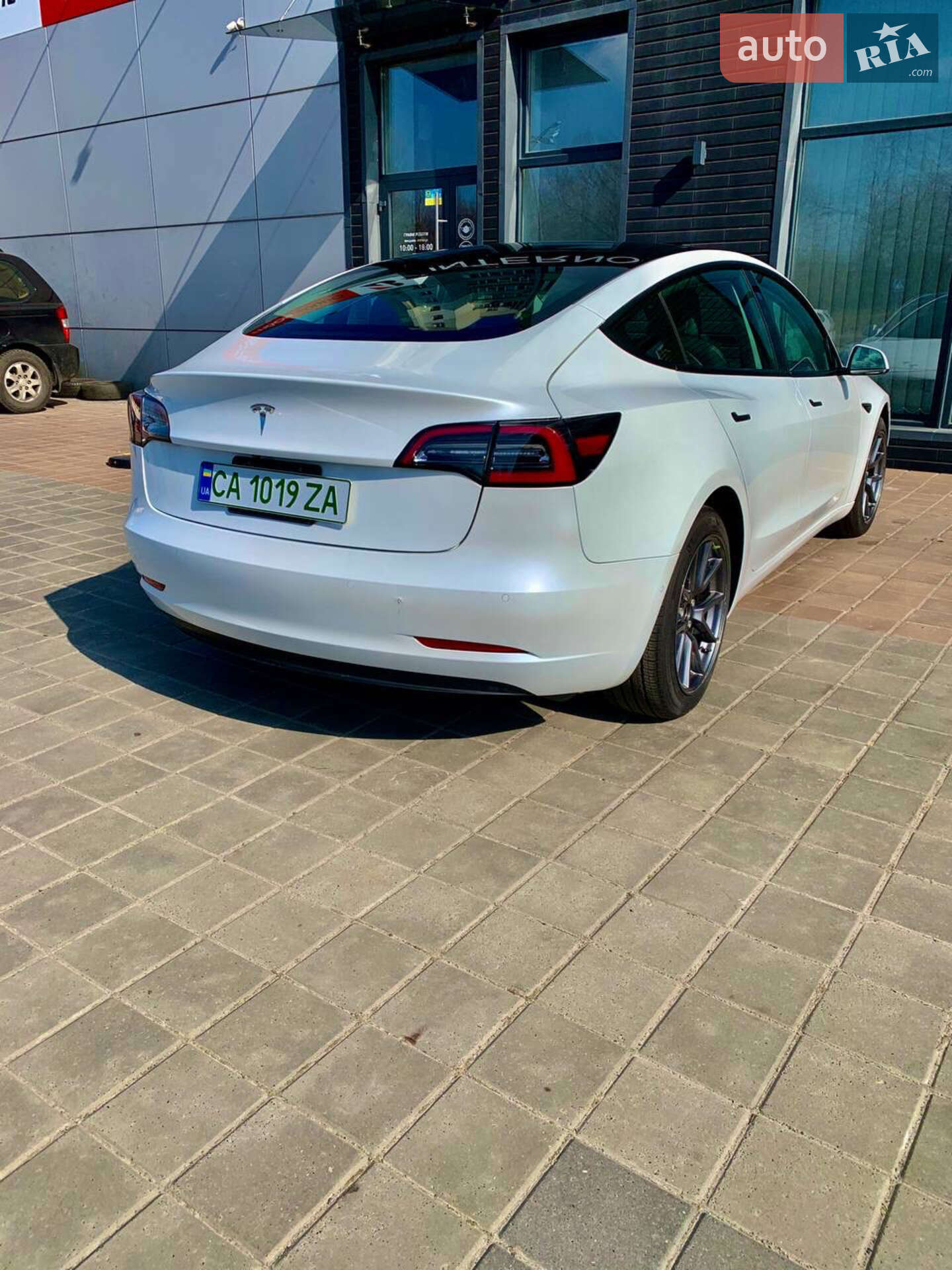 Tesla Model 3 2022 VIN 5YJ3E1EA8NF242162 фото оголошення 7 з 9