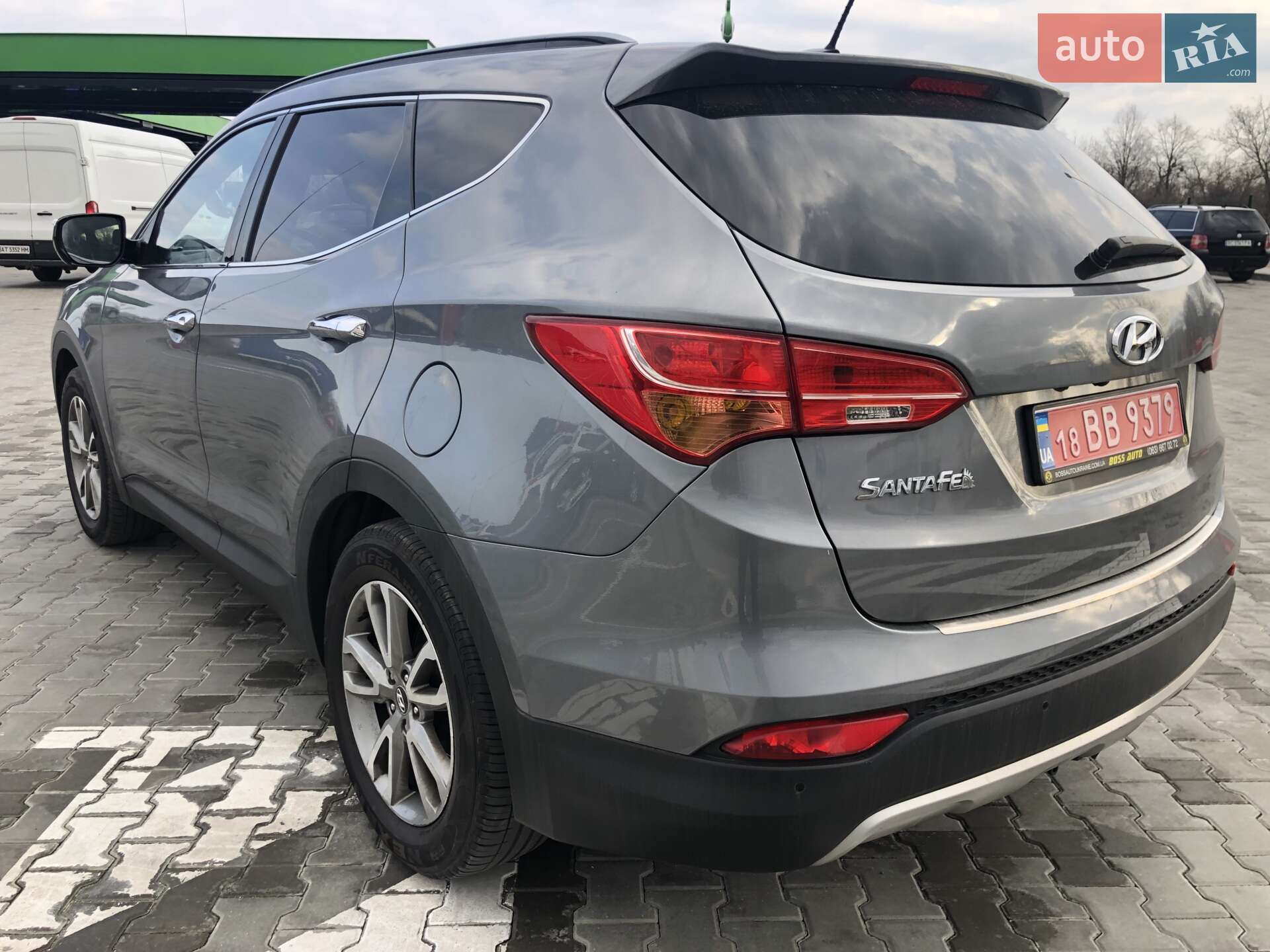 Hyundai Santa FE 2012 VIN KMHSU81XDDU055906 фото оголошення 10 з 60