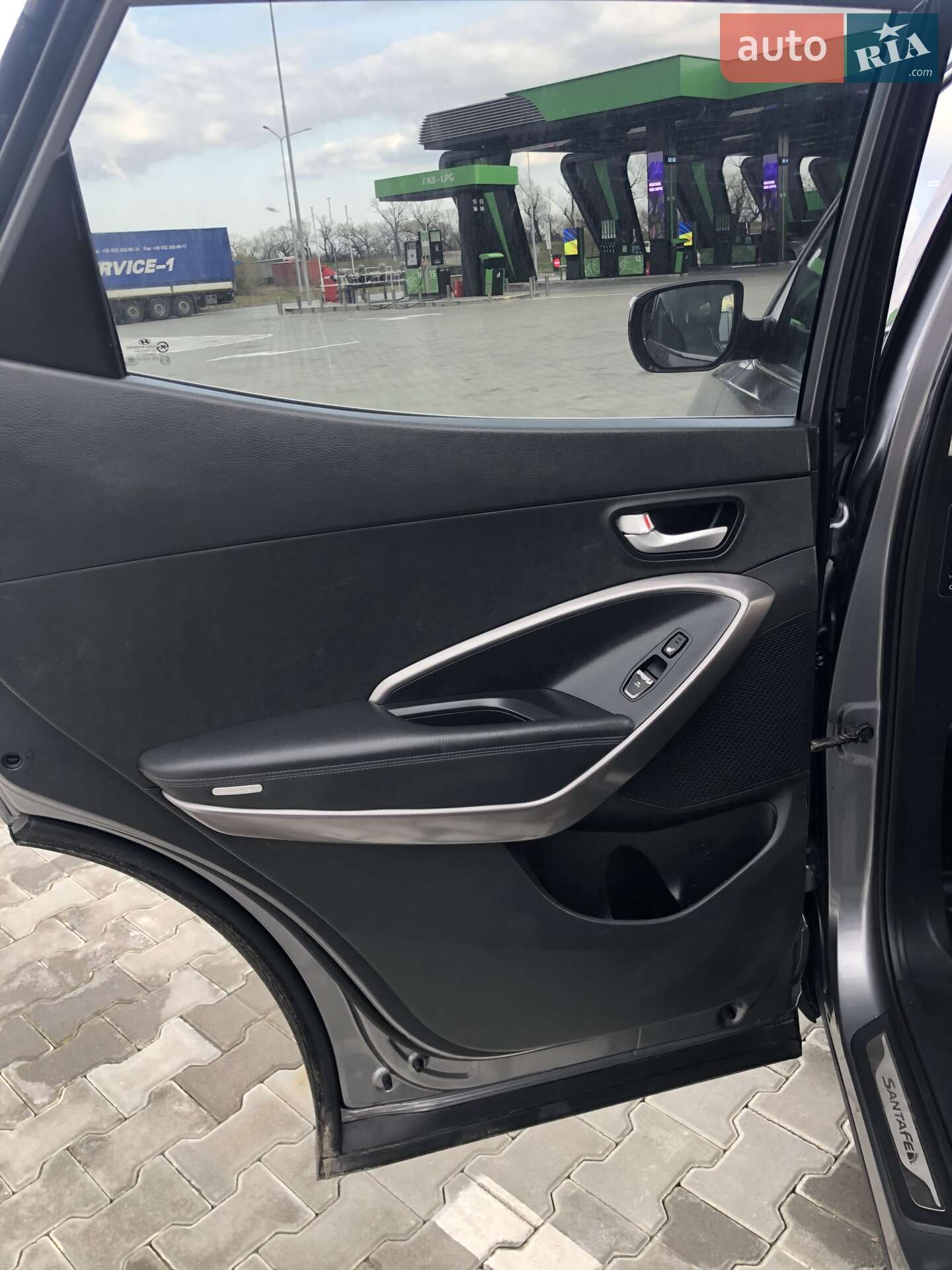 Hyundai Santa FE 2012 VIN KMHSU81XDDU055906 фото оголошення 28 з 60