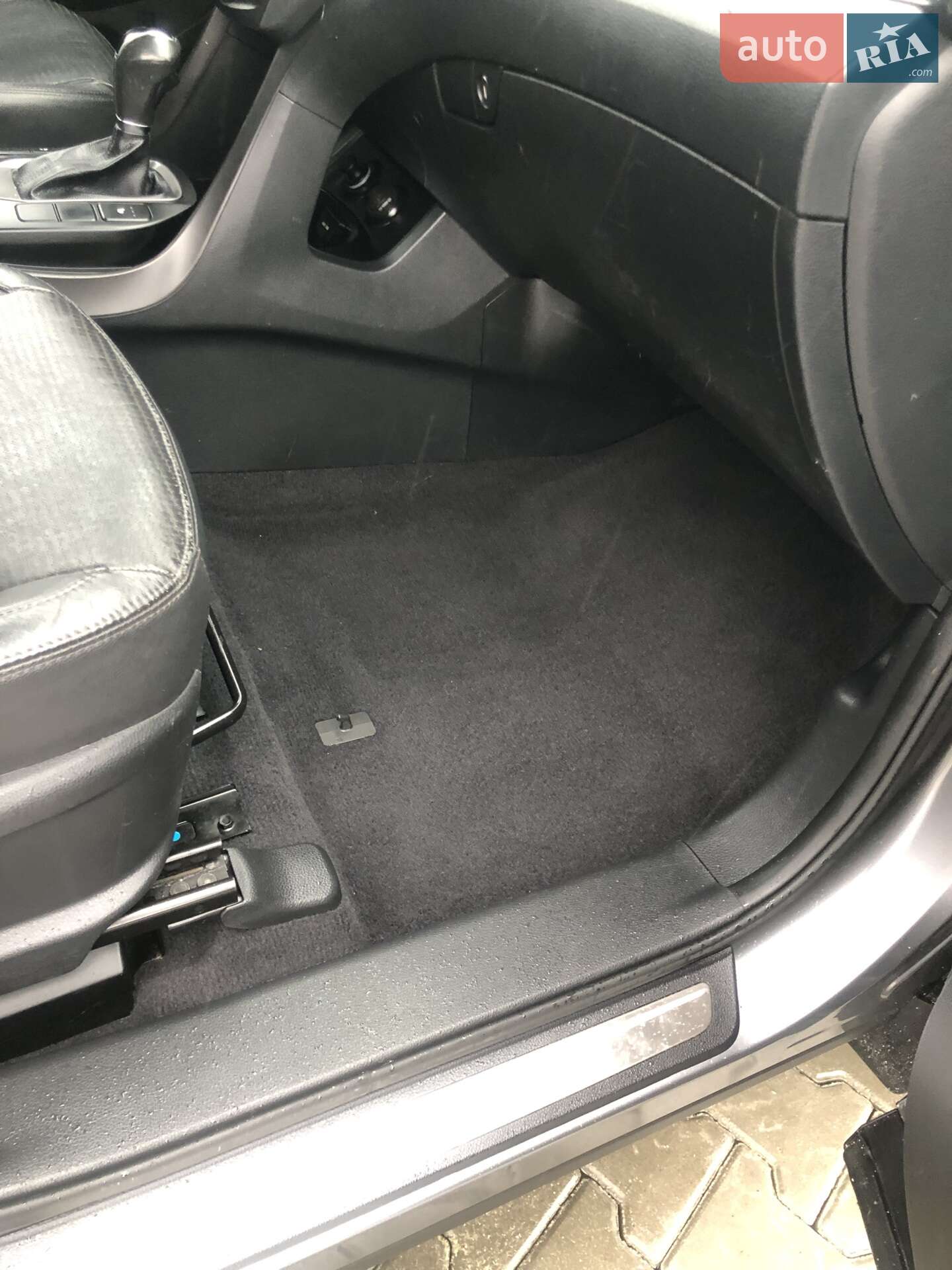 Hyundai Santa FE 2012 VIN KMHSU81XDDU055906 фото оголошення 50 з 60