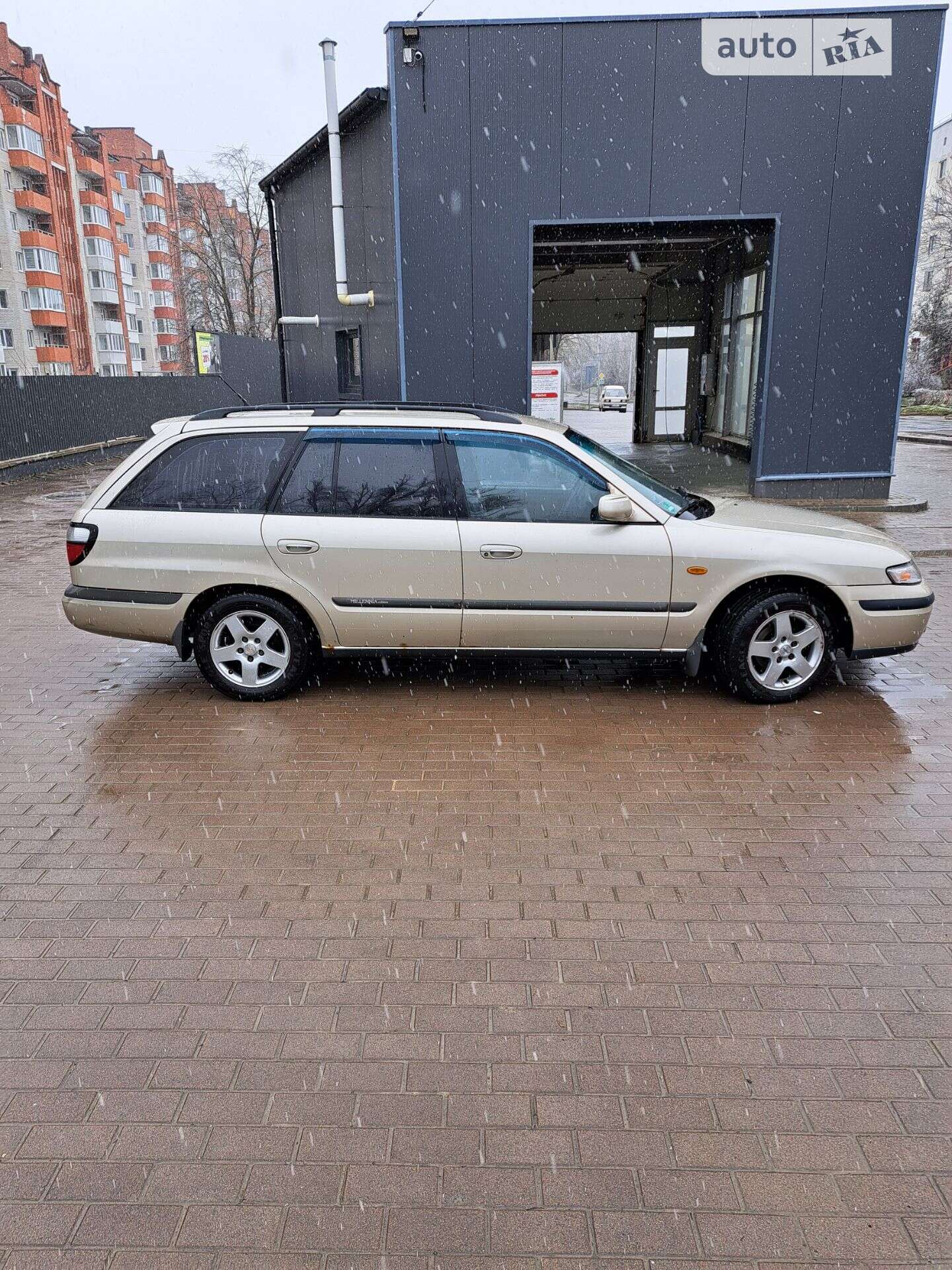 Mazda 626 1999 VIN JMZGW19F201147482 фото оголошення 6 з 10