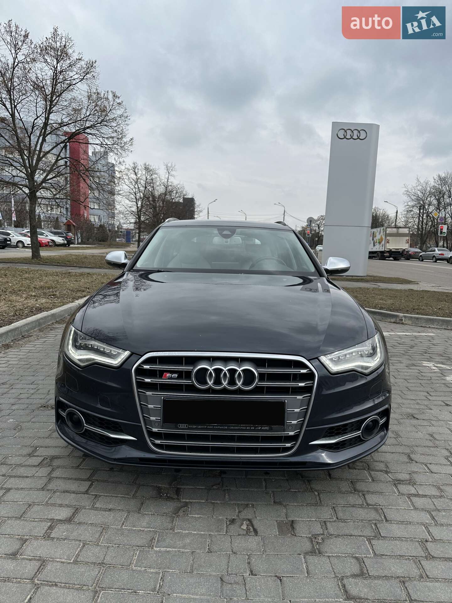 Audi S6 2012 VIN WAUZZZ4G3DN030026 фото оголошення 8 з 39