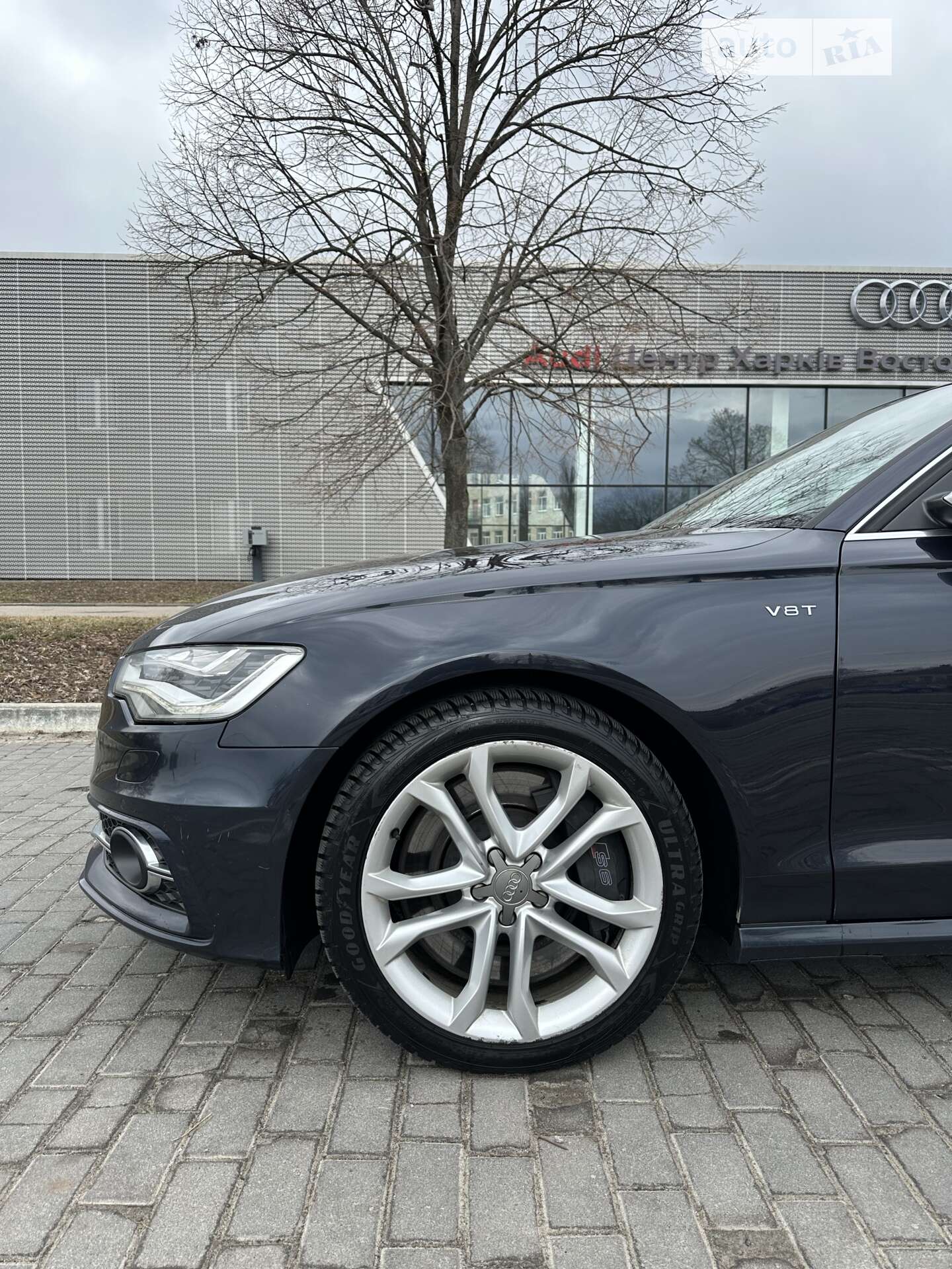 Audi S6 2012 VIN WAUZZZ4G3DN030026 фото оголошення 14 з 39