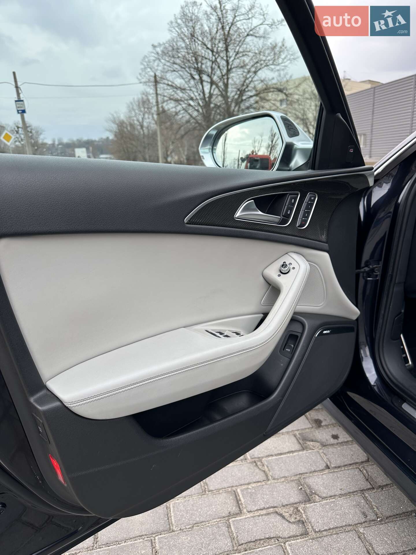 Audi S6 2012 VIN WAUZZZ4G3DN030026 фото оголошення 17 з 39