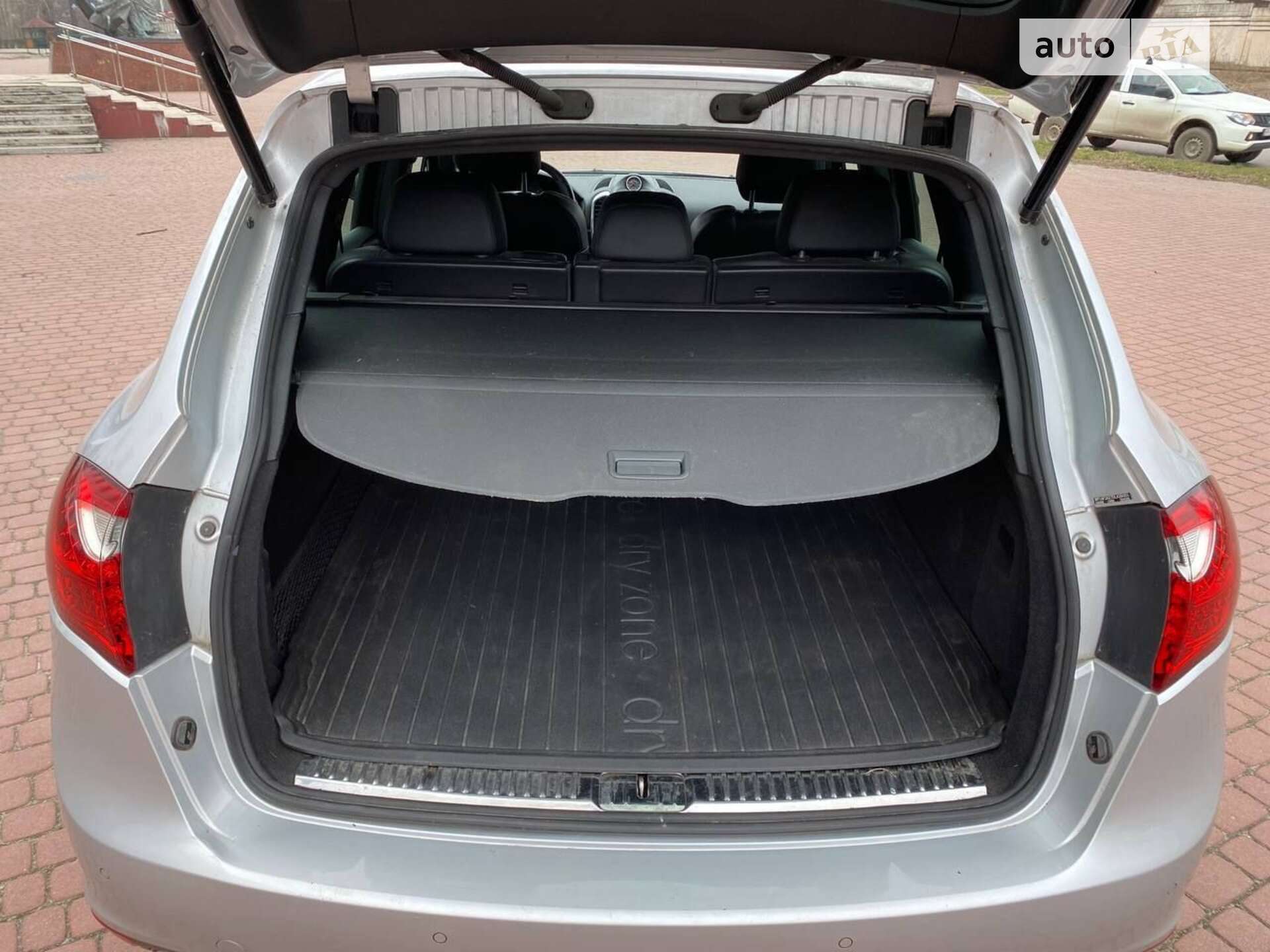 Porsche Cayenne 2012 VIN WP1AF2A27DLA26001 фото оголошення 15 з 30