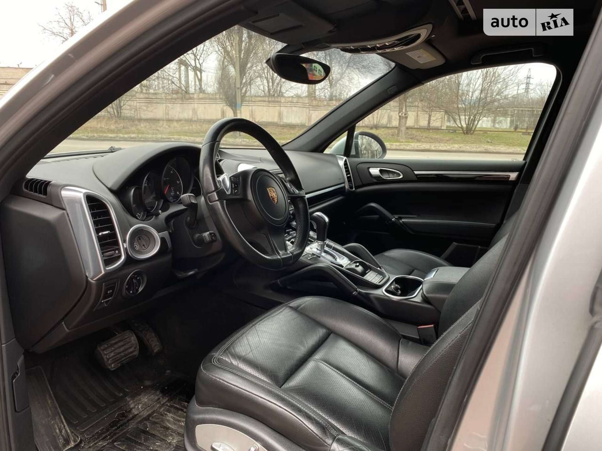 Porsche Cayenne 2012 VIN WP1AF2A27DLA26001 фото оголошення 21 з 30