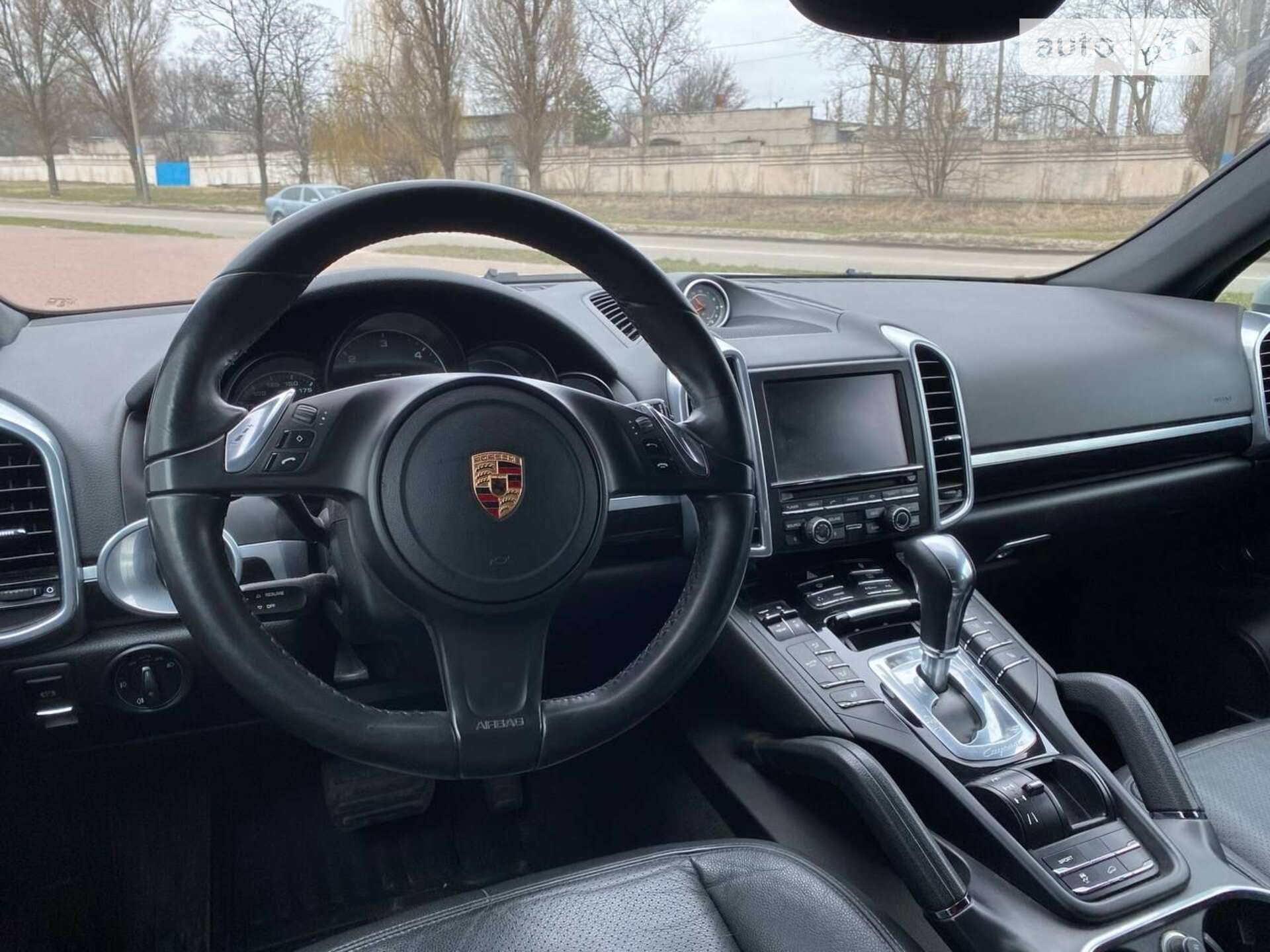 Porsche Cayenne 2012 VIN WP1AF2A27DLA26001 фото оголошення 24 з 30