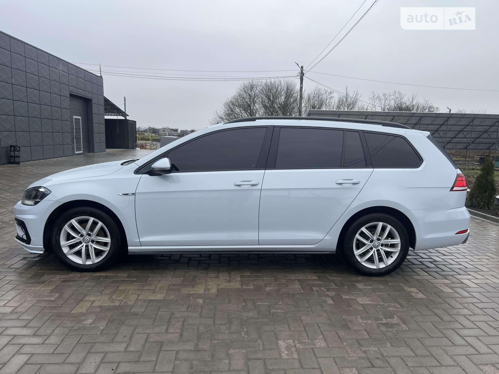 Volkswagen Golf 2017 VIN WVWZZZAUZHP785243 фото оголошення 6 з 51
