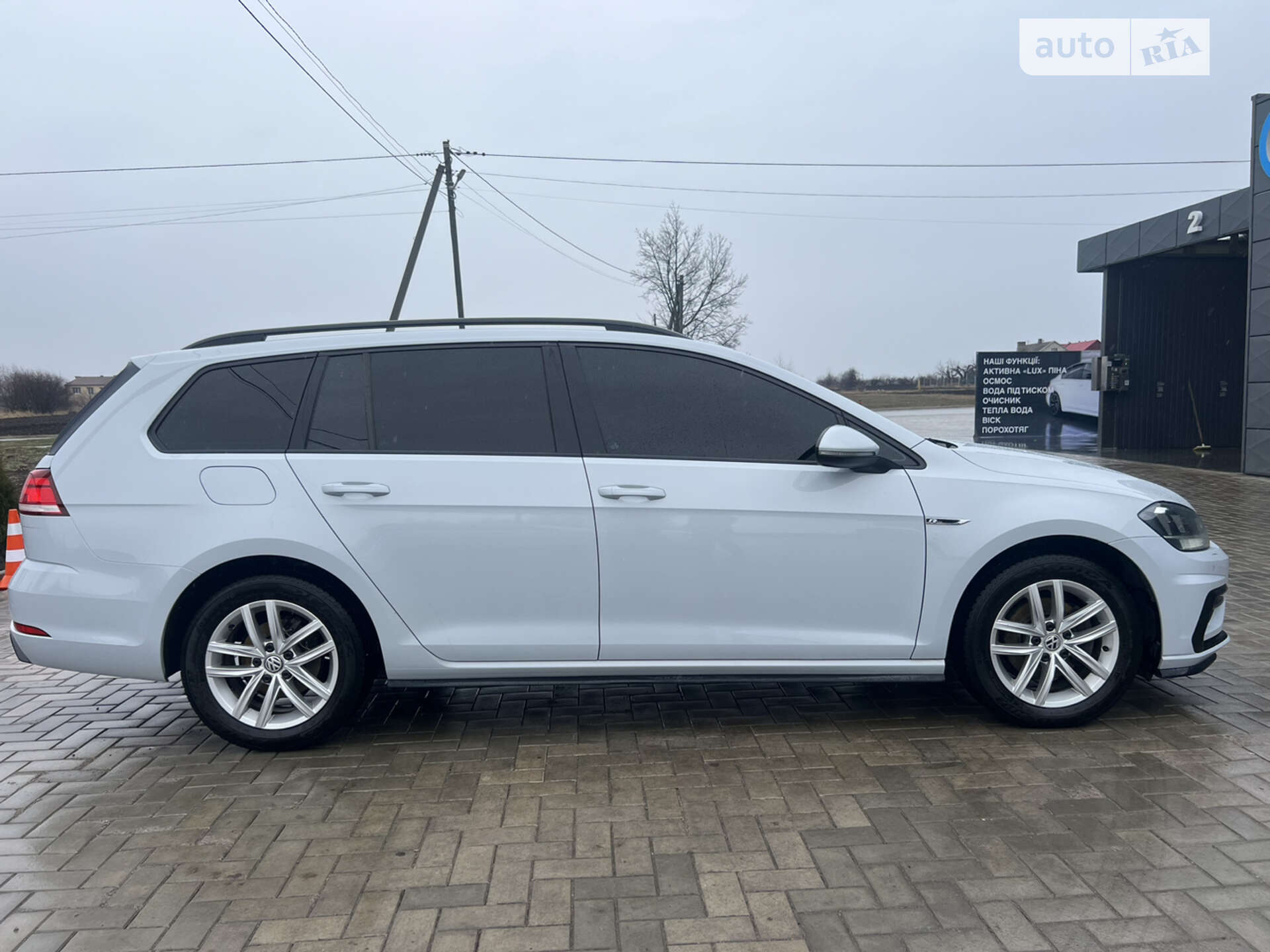 Volkswagen Golf 2017 VIN WVWZZZAUZHP785243 фото оголошення 5 з 51