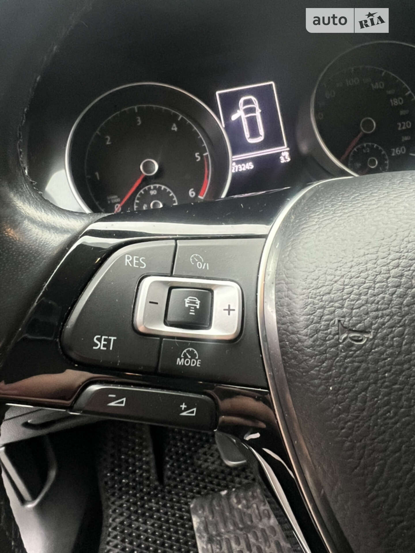 Volkswagen Golf 2017 VIN WVWZZZAUZHP785243 фото оголошення 49 з 51