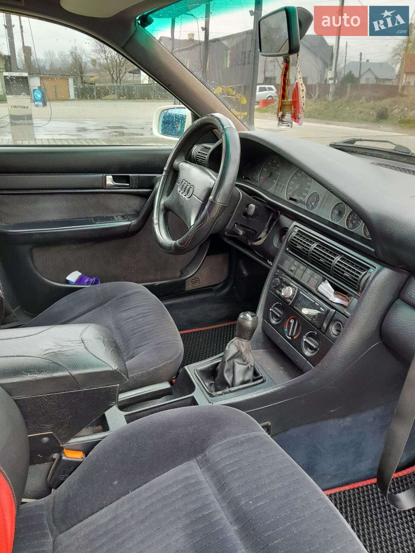 Audi A6 1995 VIN WAUZZZ4AZSN066580 фото оголошення 9 з 10