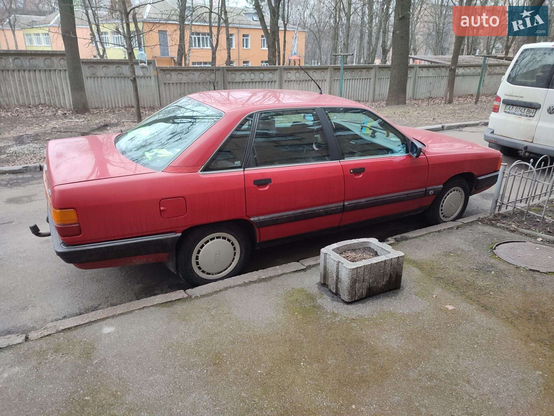 Audi 100 1988 VIN WAUZZZ44ZJN231924 фото оголошення 17 з 17