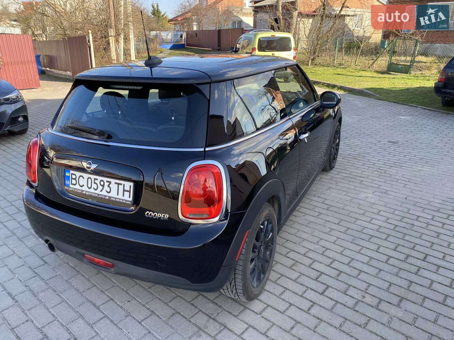 MINI Hatch 2017 VIN WMWXP5C31H2G60545 фото оголошення 6 з 30