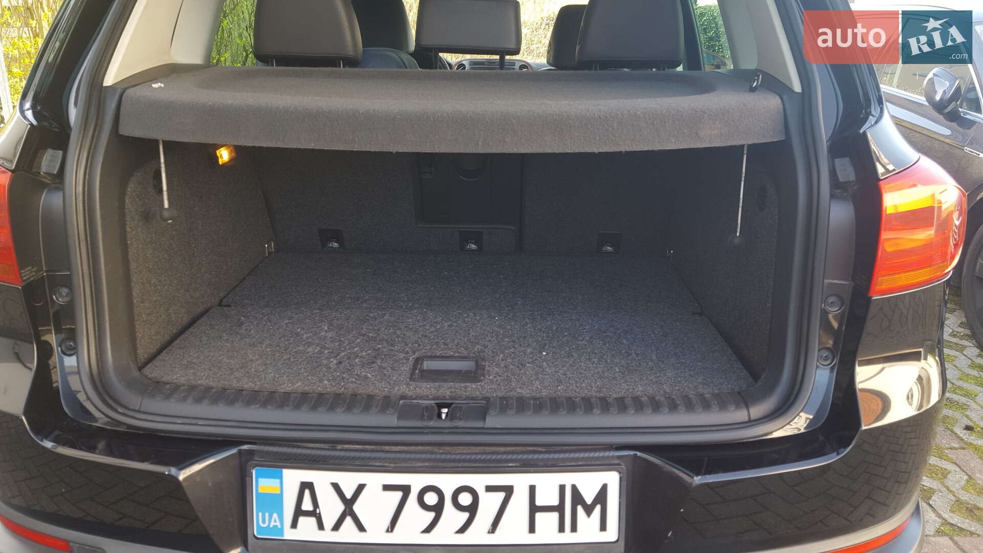 Volkswagen Tiguan 2014 VIN WVGAV7AX9FW522542 фото оголошення 3 з 17