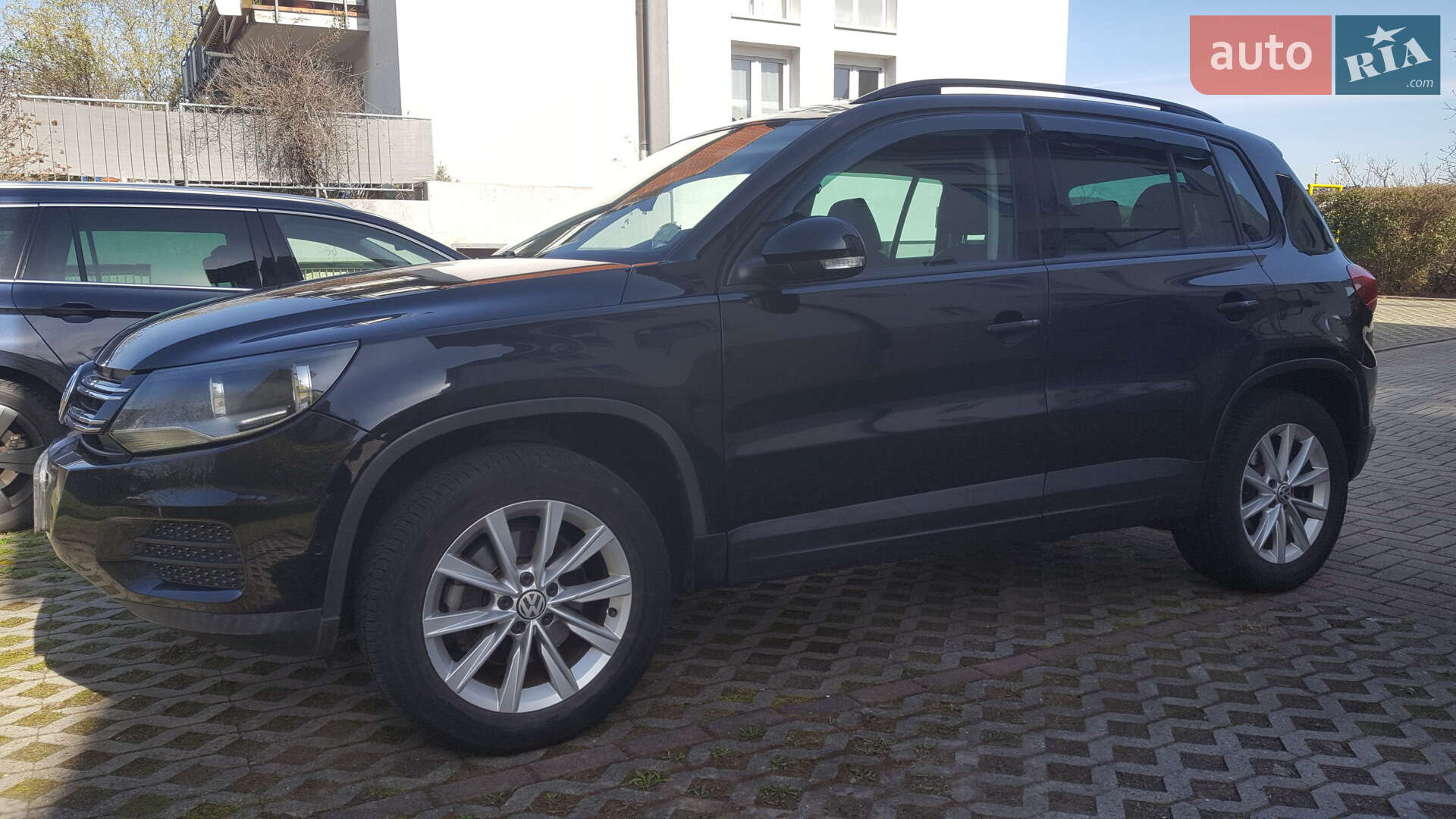 Volkswagen Tiguan 2014 VIN WVGAV7AX9FW522542 фото оголошення 2 з 17