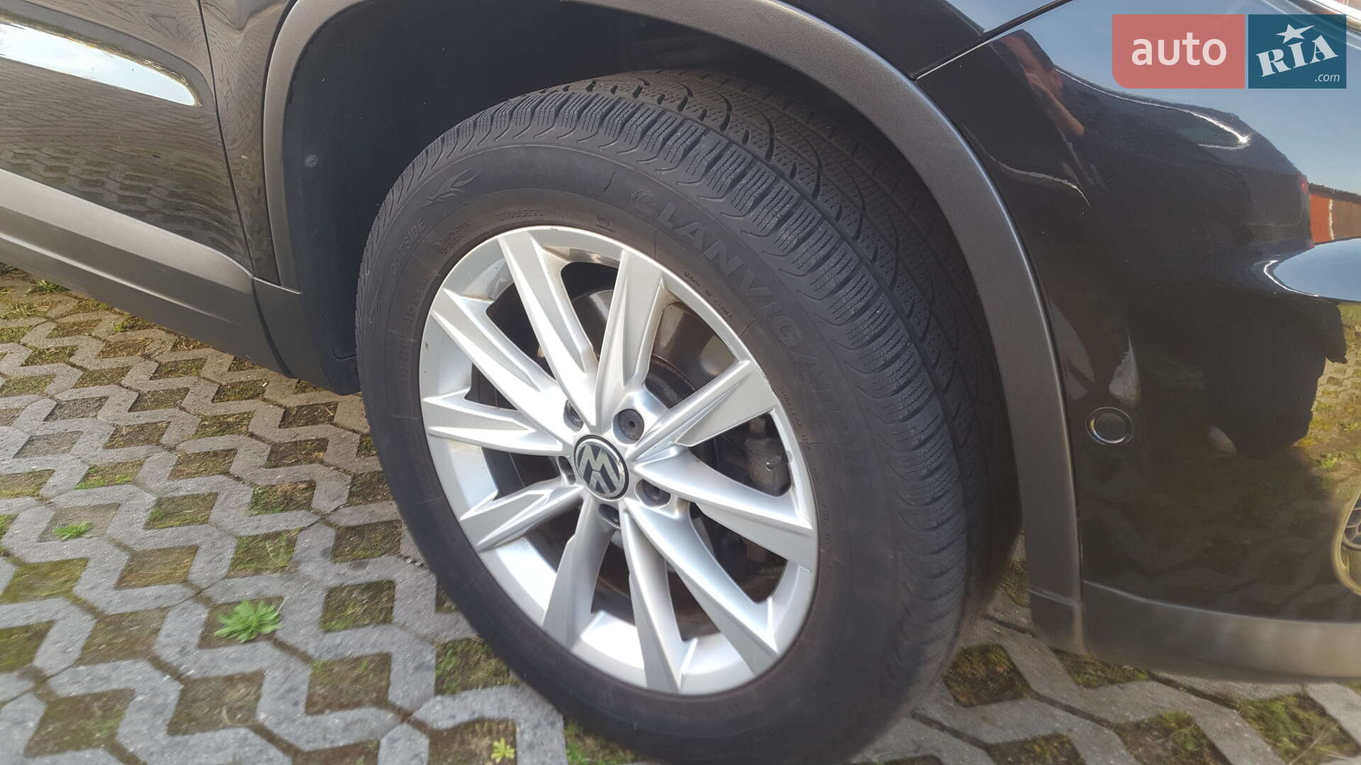 Volkswagen Tiguan 2014 VIN WVGAV7AX9FW522542 фото оголошення 11 з 17