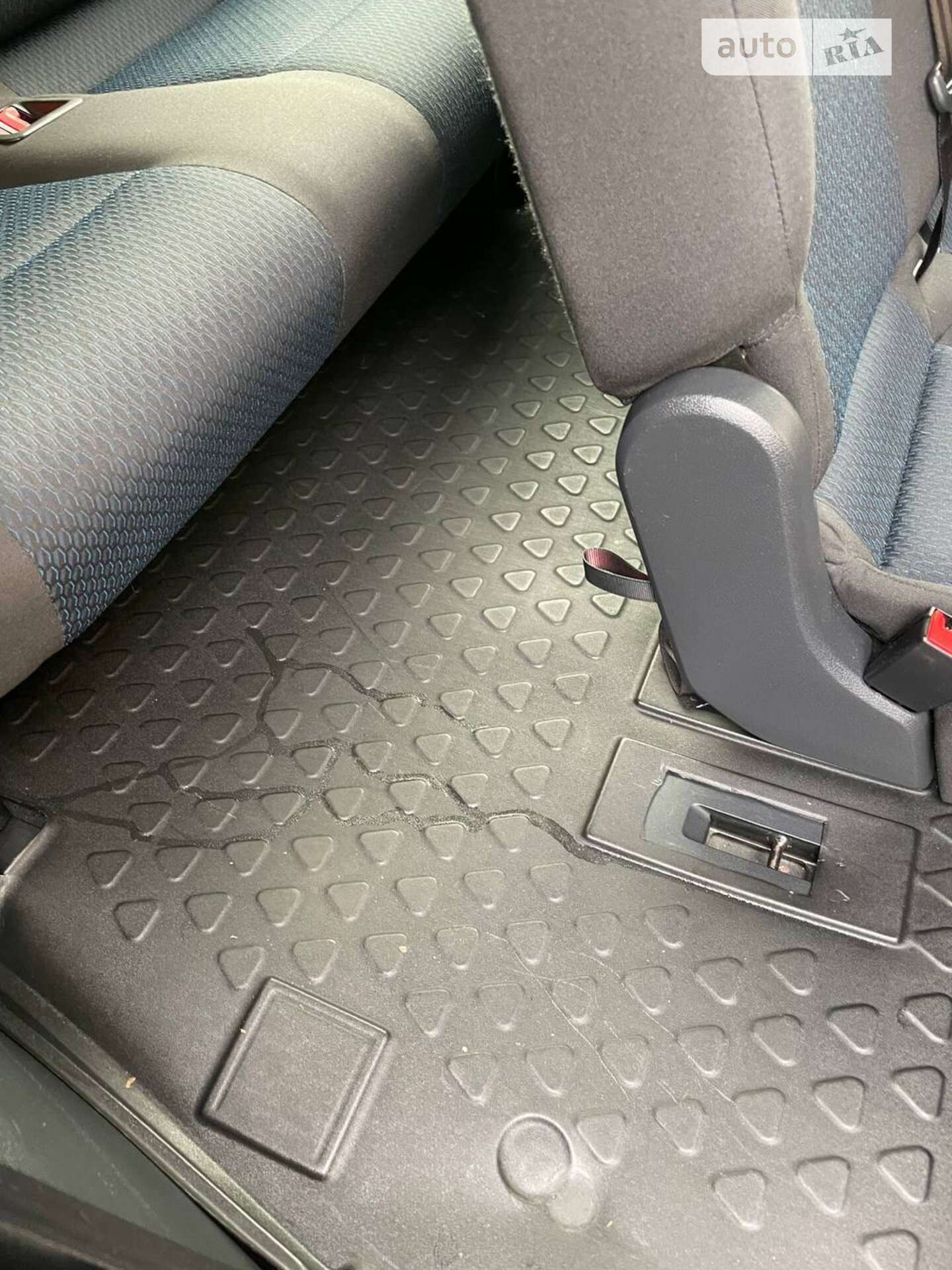 Volkswagen Caddy 2017 VIN WV2ZZZ2KZHX017920 фото оголошення 8 з 10