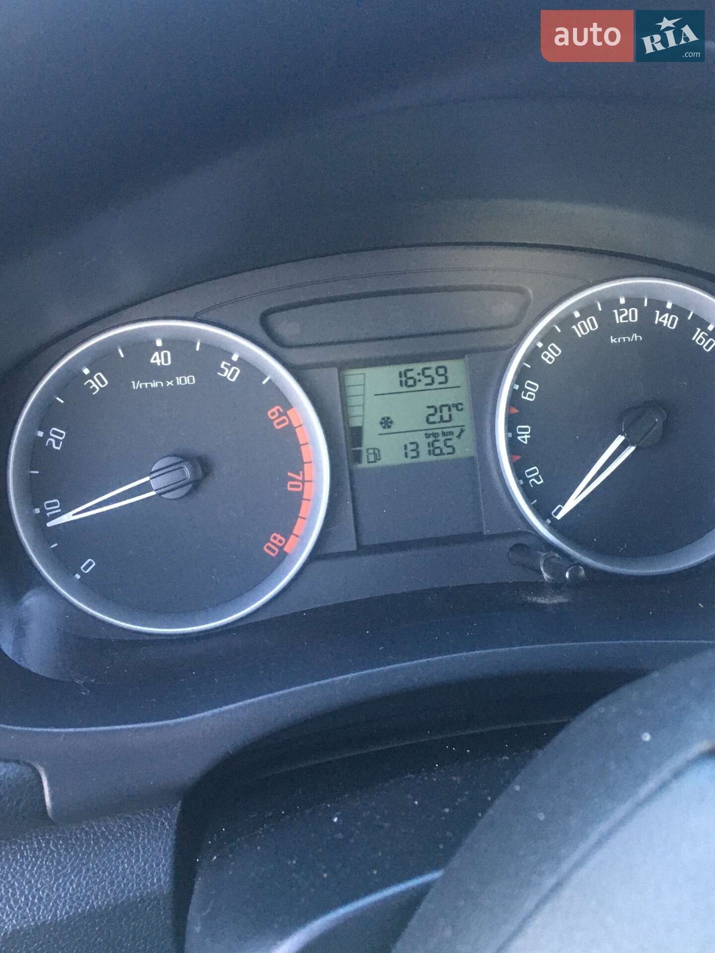 Skoda Fabia 2008 VIN TMBGC65J693017472 фото оголошення 8 з 11