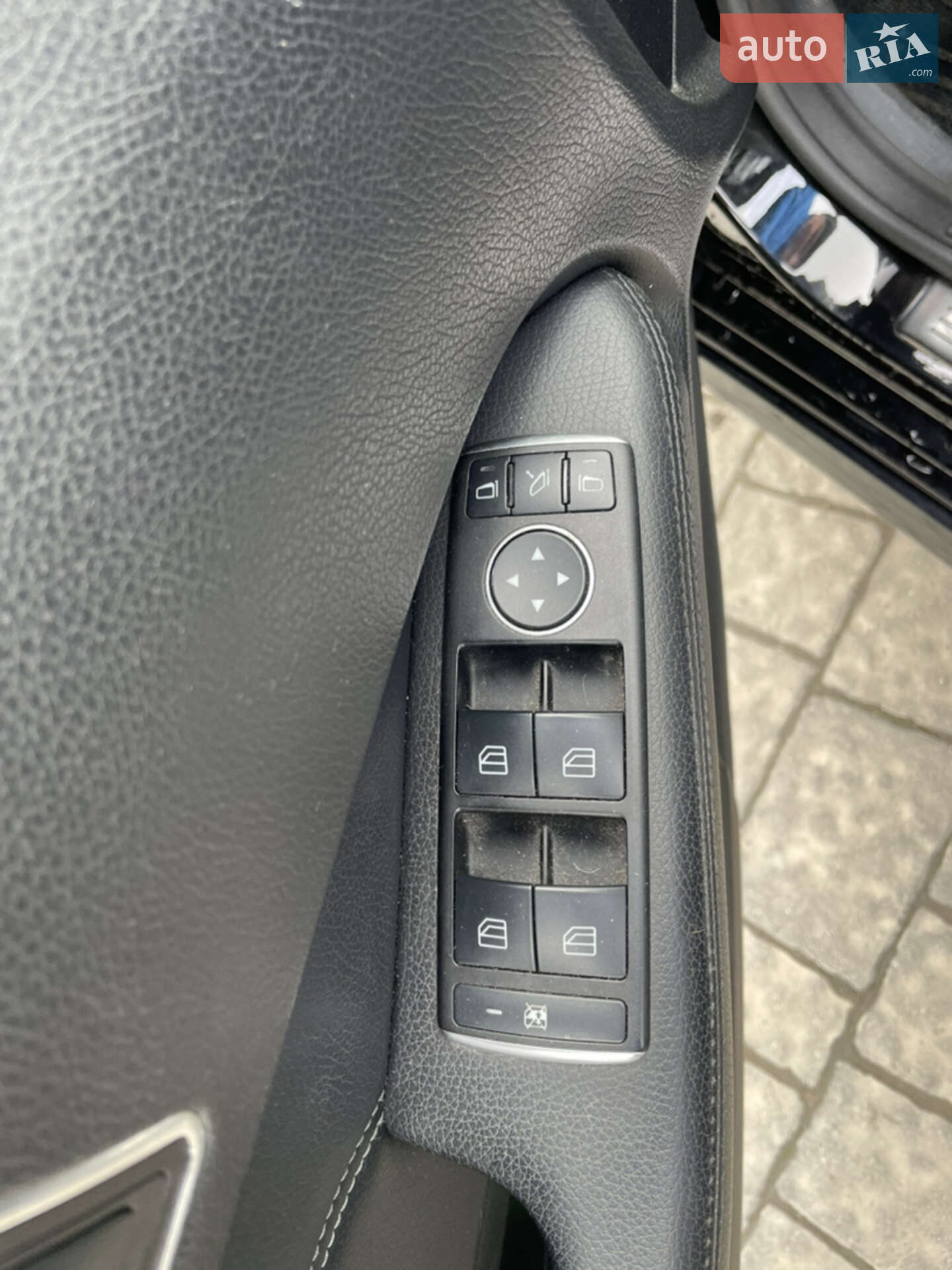 Mercedes-Benz E-Class 2015 VIN WDD2122011B299312 фото оголошення 23 з 35
