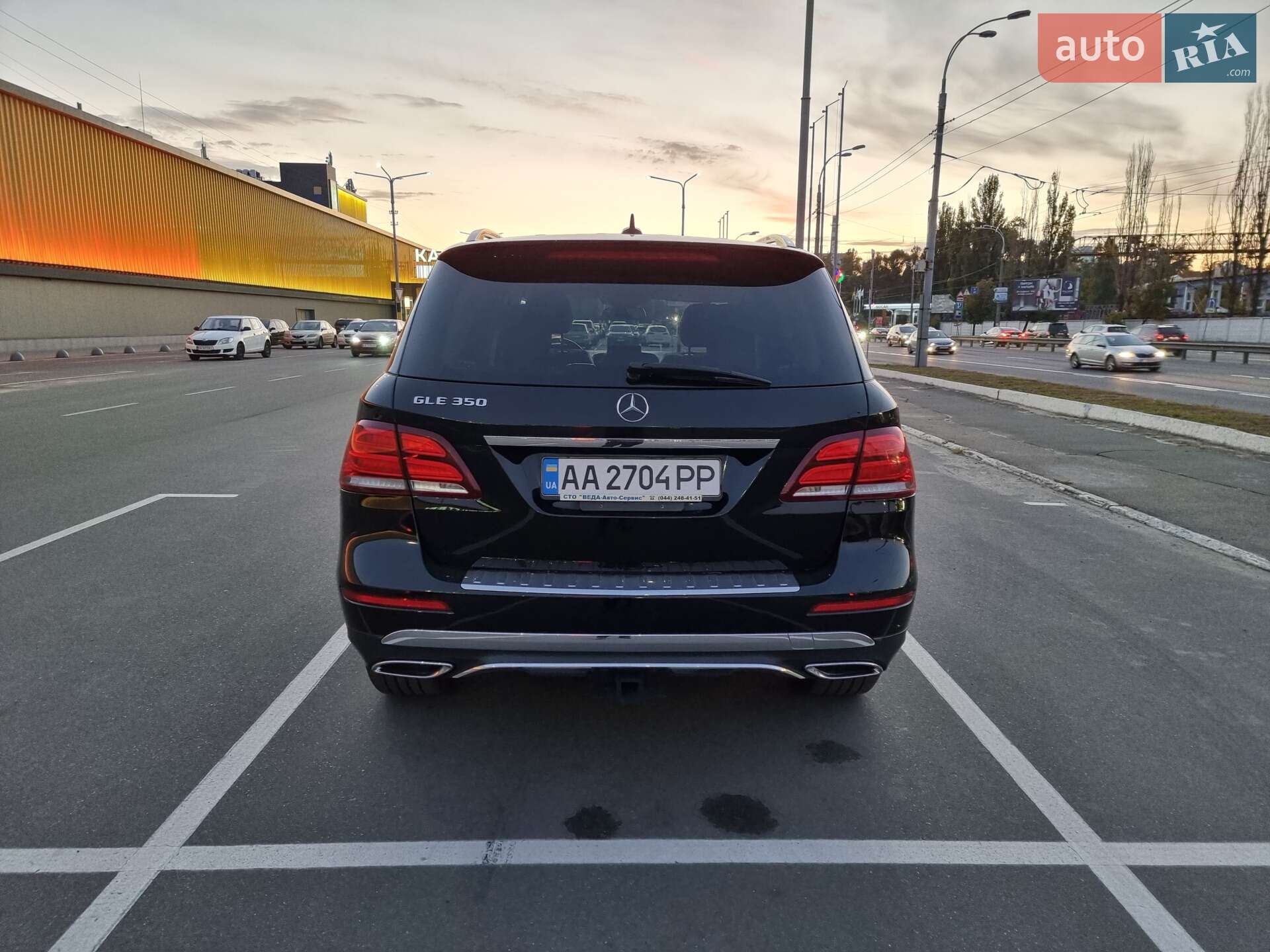 Mercedes-Benz GLE-Class 2017 VIN 4JGDA5JBXJB063958 фото оголошення 4 з 19