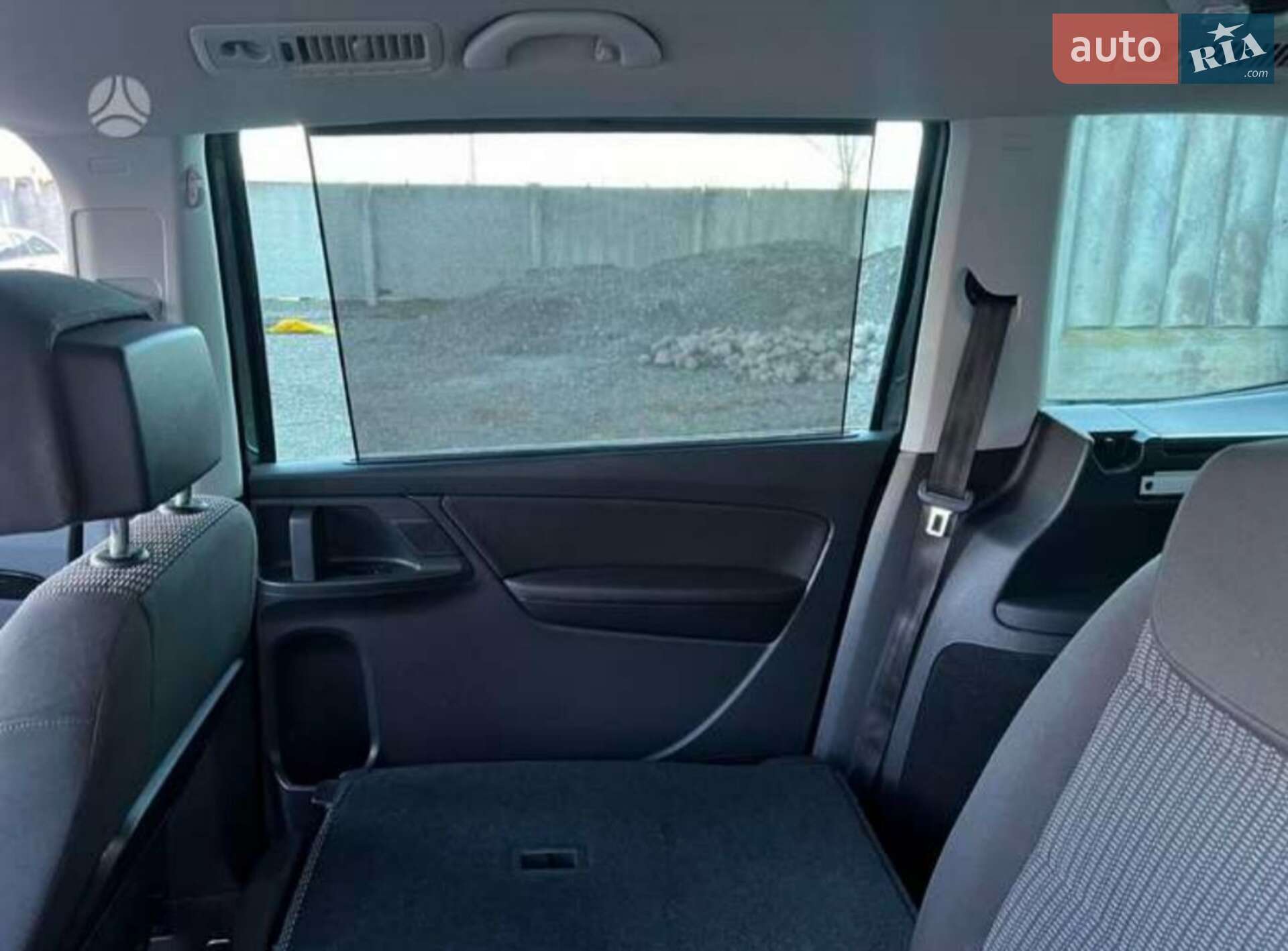SEAT Alhambra 2015 VIN VSSZZZ7NZGV706694 фото оголошення 10 з 14