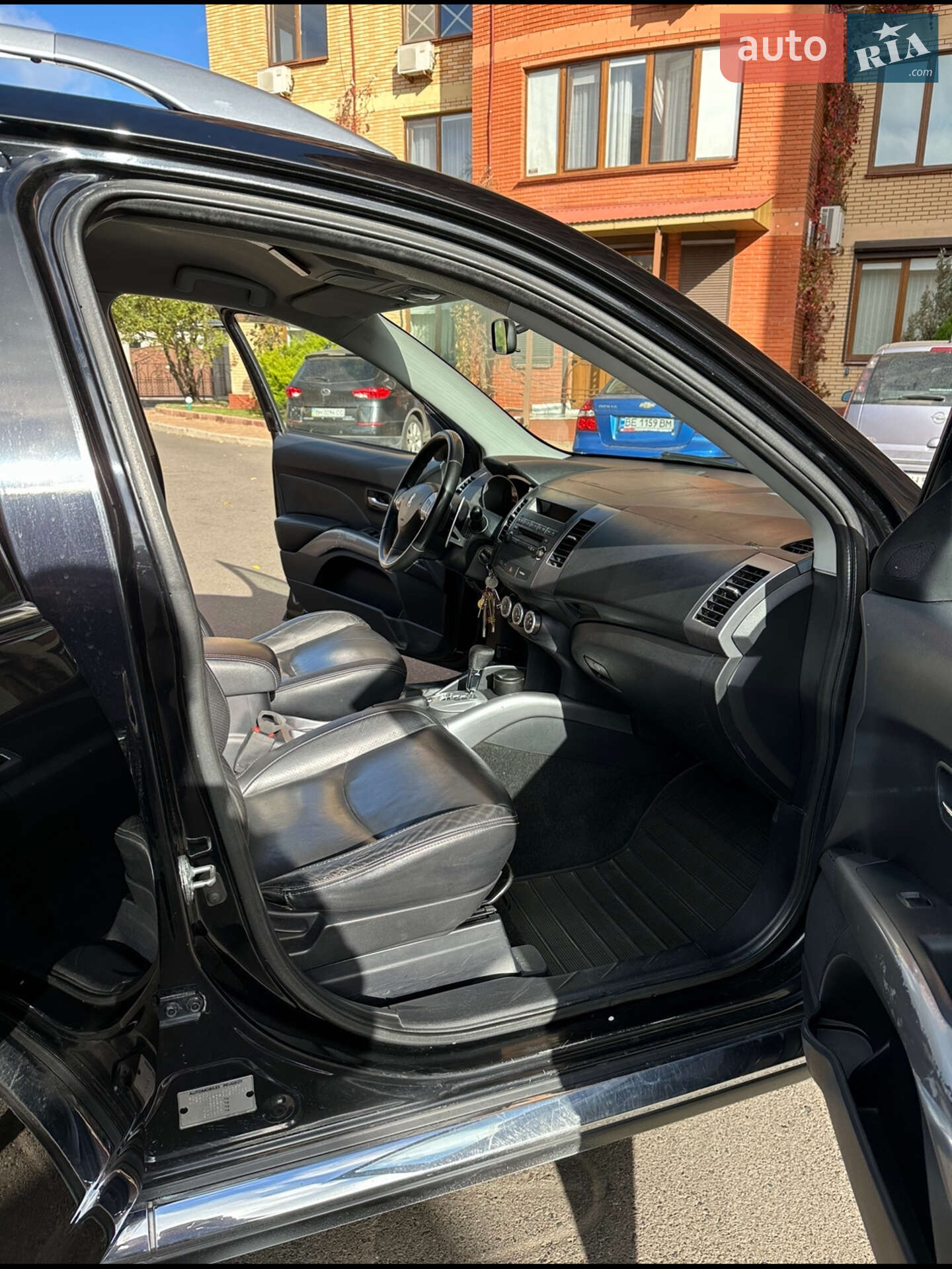 Peugeot 4007 2008 VIN VF3VVSFZF8U911069 фото оголошення 5 з 14