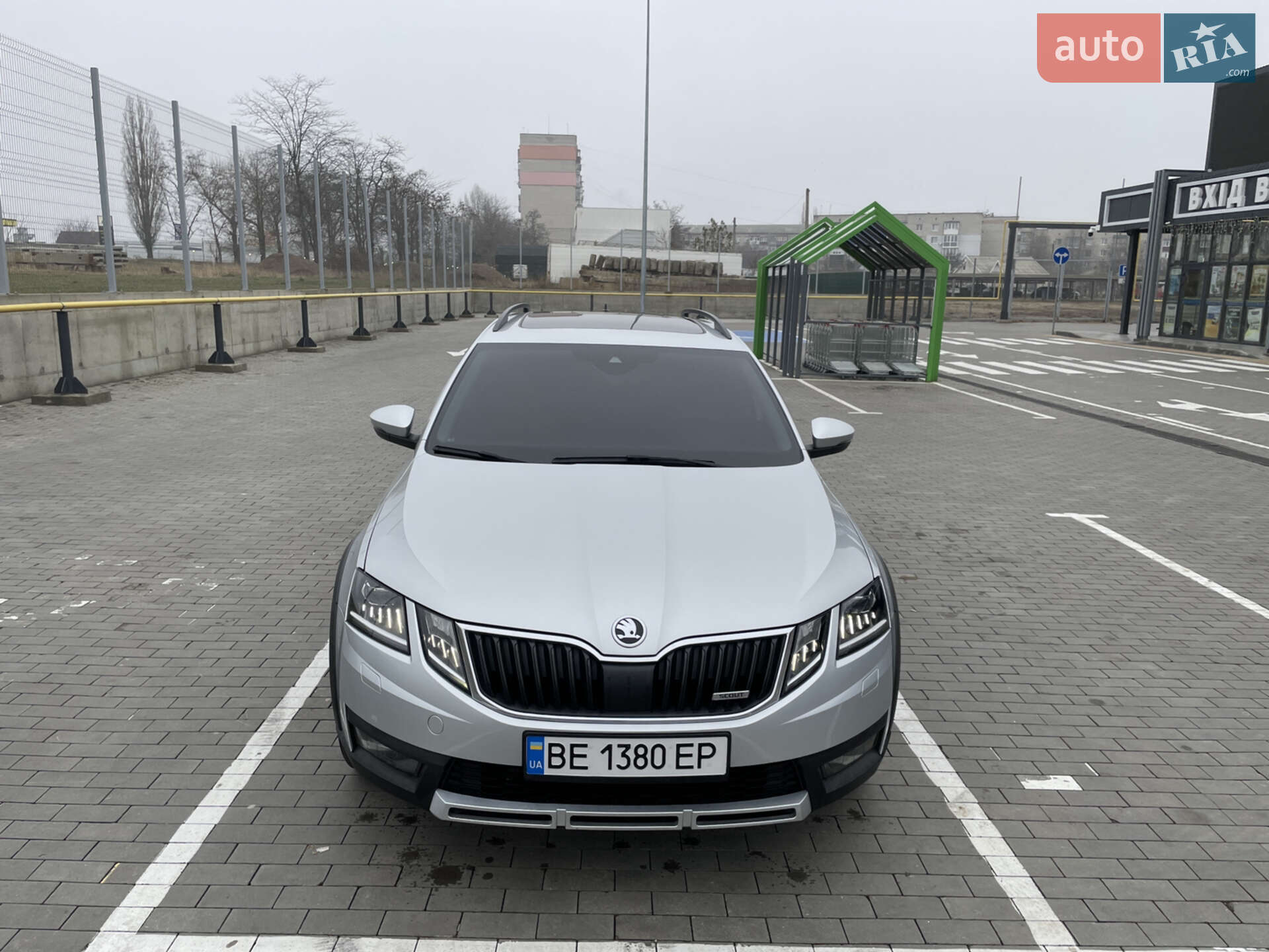 Skoda Octavia Scout 2017 VIN TMBLK7NE3J0188454 фото оголошення 11 з 92