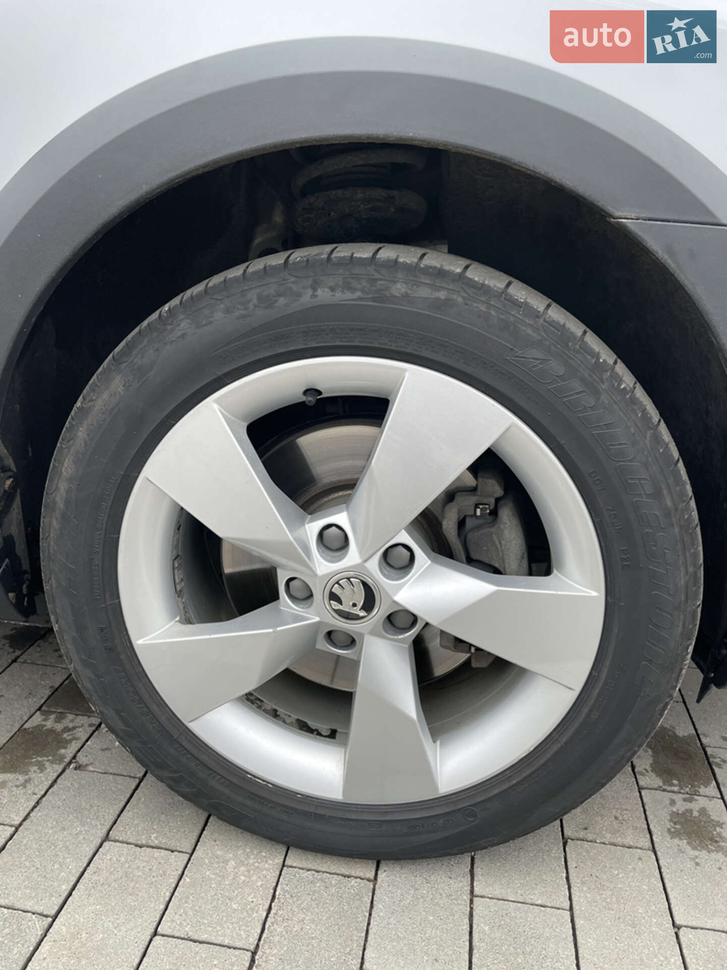 Skoda Octavia Scout 2017 VIN TMBLK7NE3J0188454 фото оголошення 73 з 92