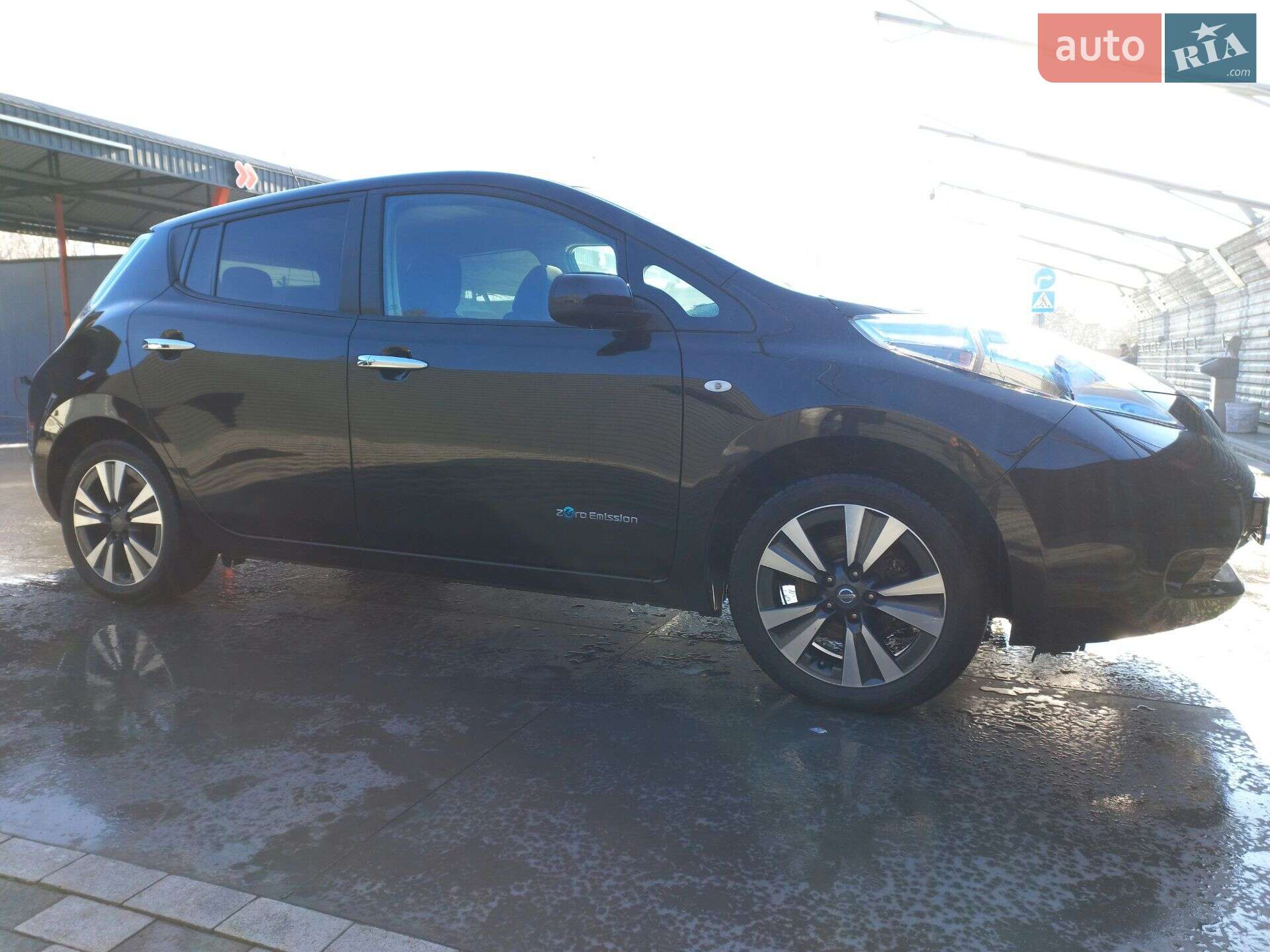 Nissan Leaf 2017 VIN SJNFAAZE0U6060817 фото оголошення 5 з 11