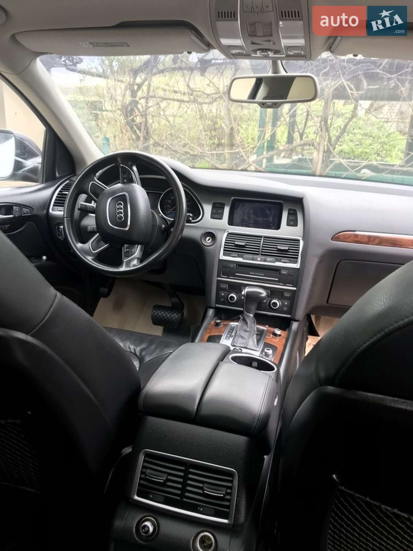 Audi Q7 2012 VIN WA1LGAFE3DD001833 фото оголошення 19 з 24