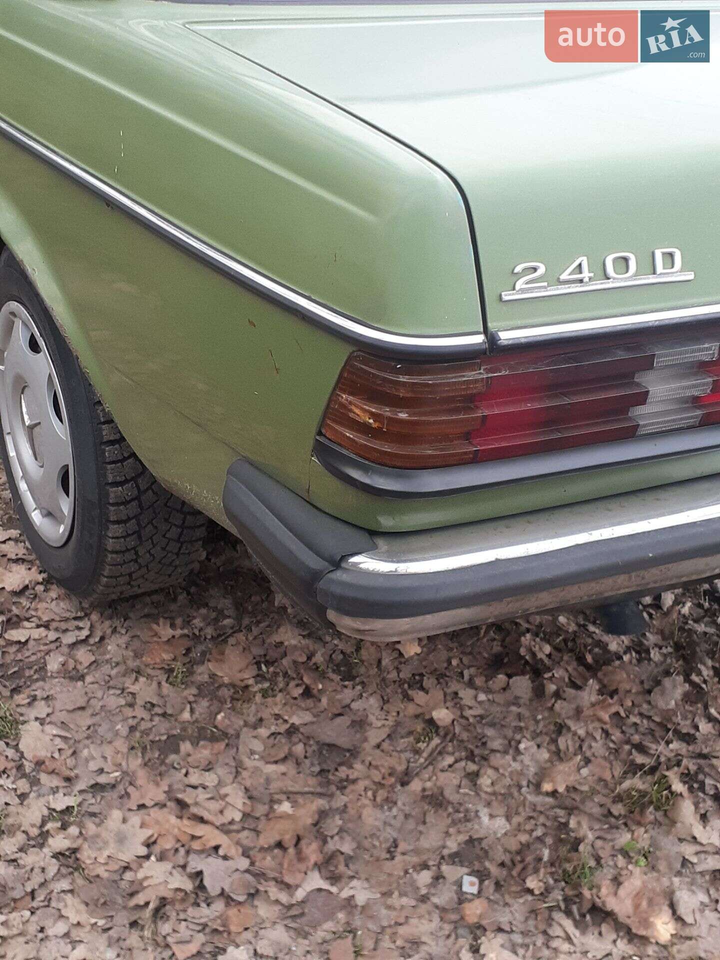 Mercedes-Benz E-Class 1982 VIN WDB12312310319432 фото оголошення 3 з 15