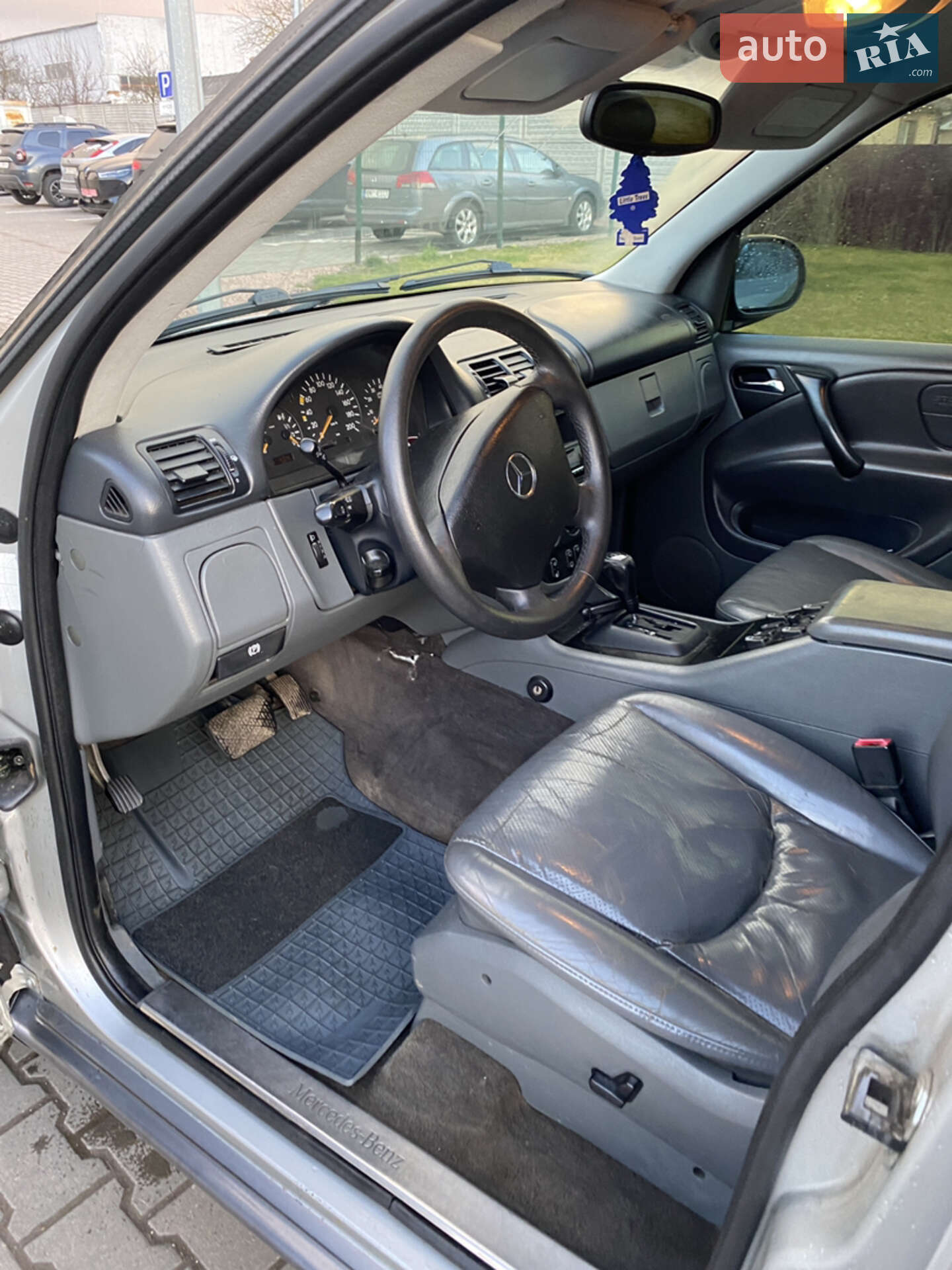Mercedes-Benz M-Class 1999 VIN WDC1631541A077366 фото оголошення 5 з 17