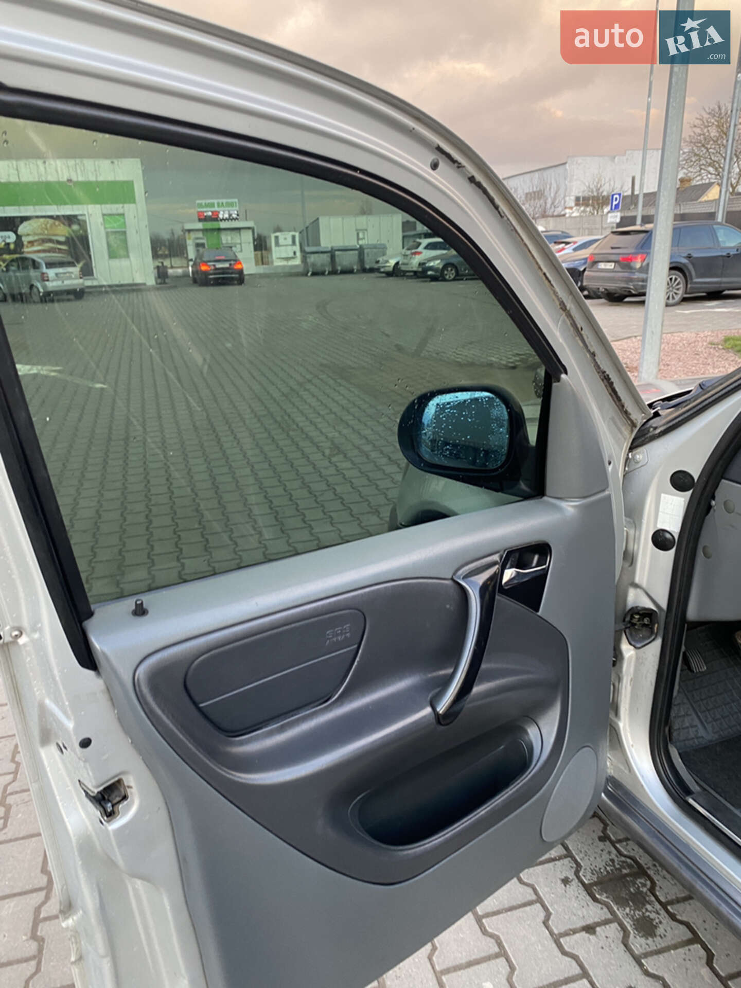 Mercedes-Benz M-Class 1999 VIN WDC1631541A077366 фото оголошення 8 з 17
