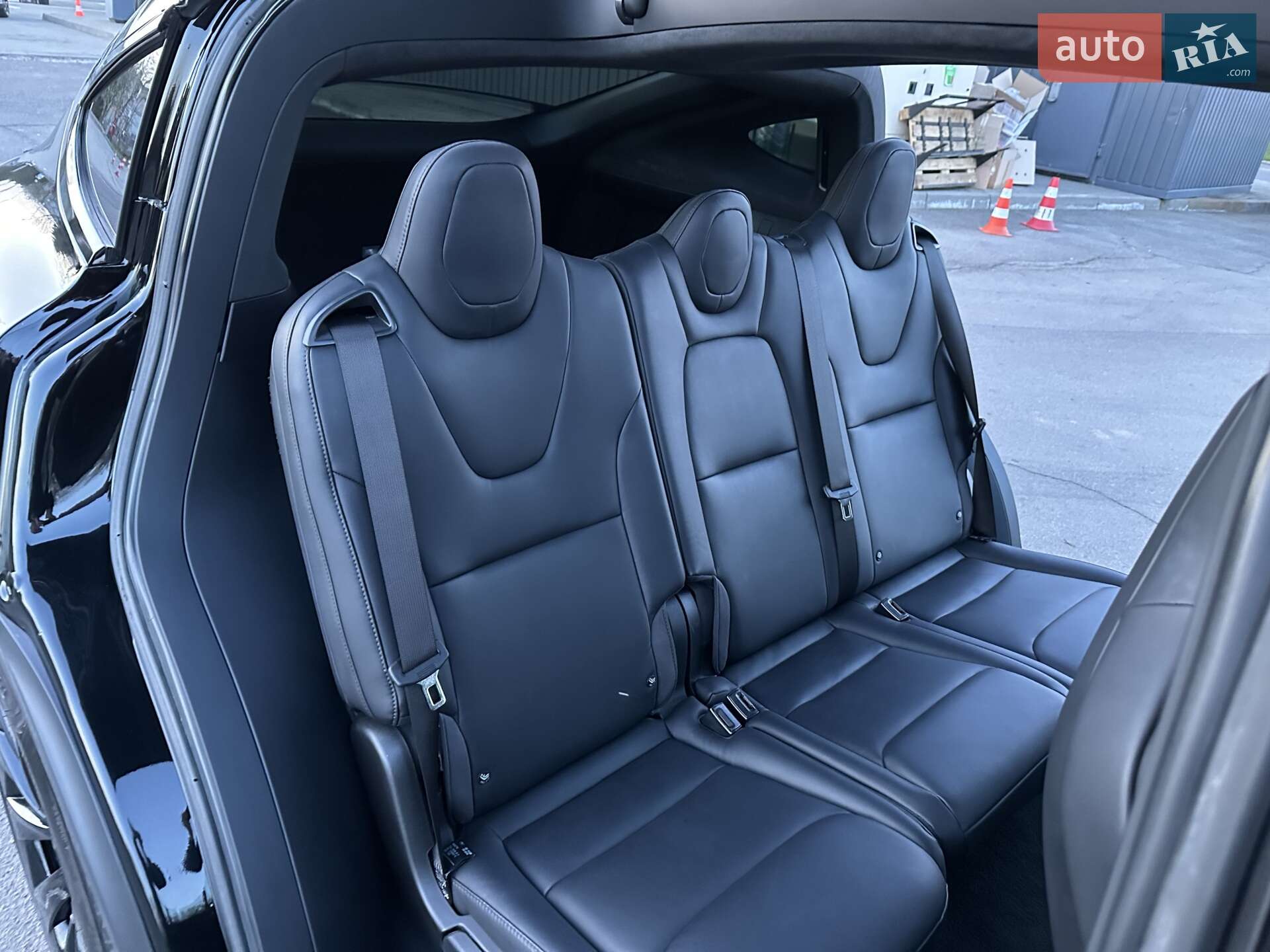 Tesla Model X 2018 VIN 5YJXCAE20JF123581 фото оголошення 25 з 26