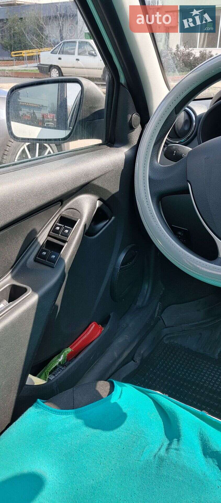 ВАЗ / Lada 2190 Granta 2019 VIN Y9Z219010K0630857 фото оголошення 5 з 8