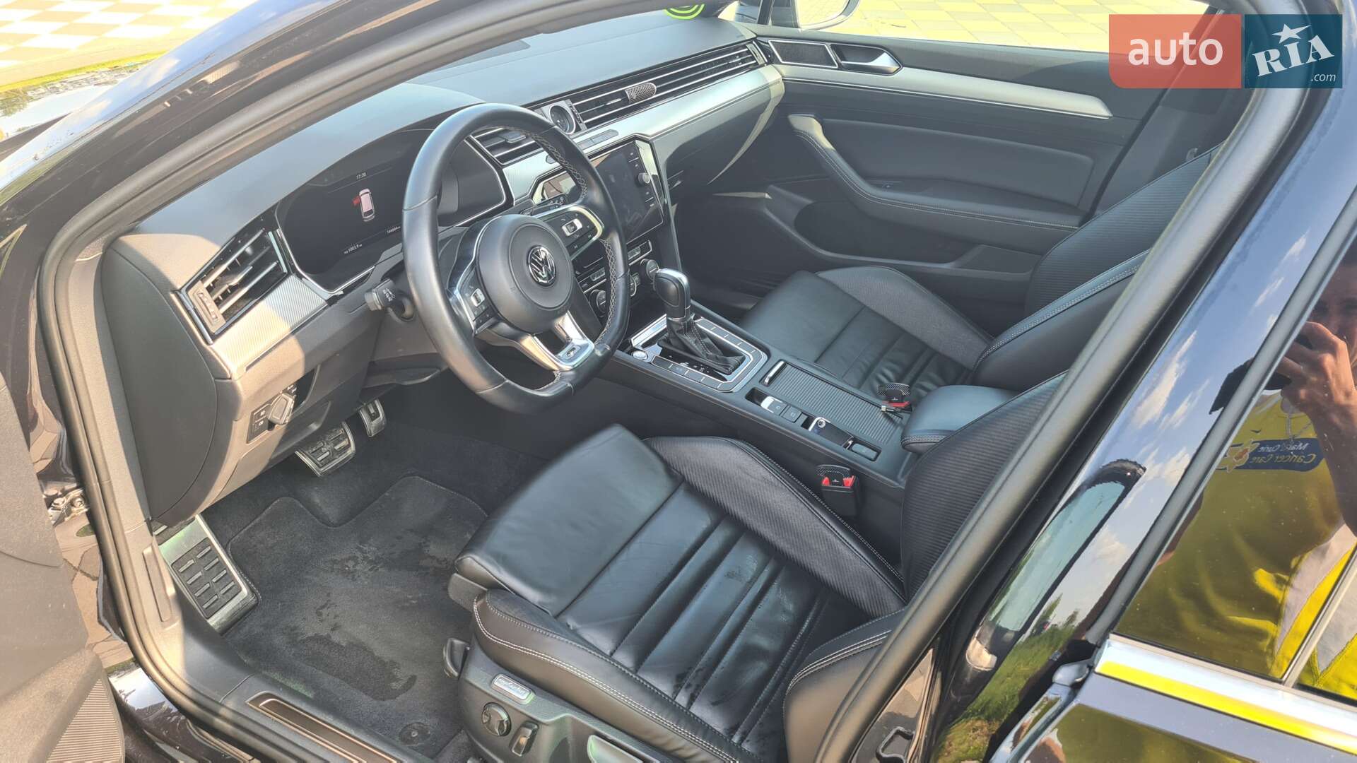 Volkswagen Passat 2018 VIN WVWZZZ3CZJE217086 фото оголошення 18 з 27