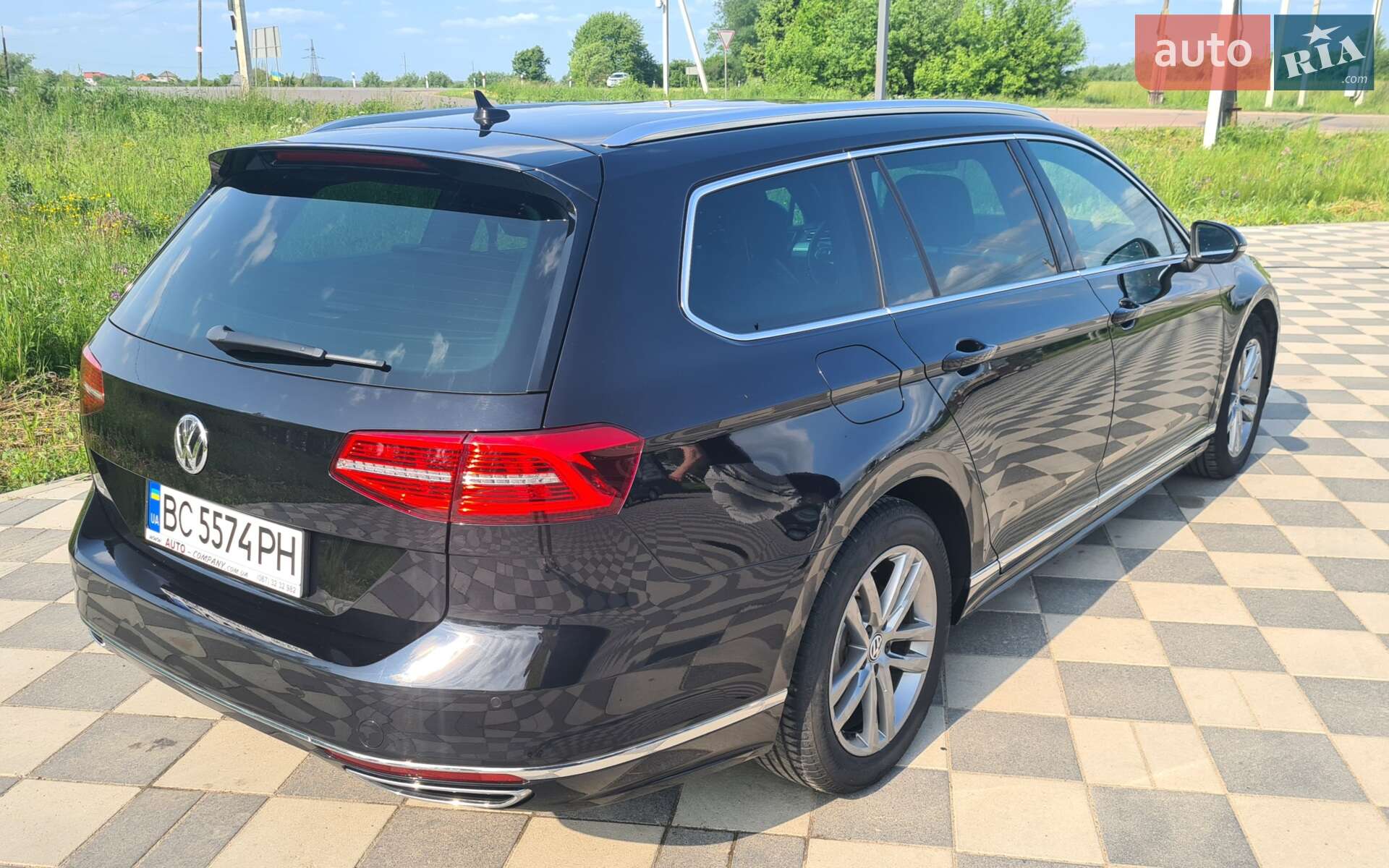 Volkswagen Passat 2018 VIN WVWZZZ3CZJE217086 фото оголошення 24 з 27
