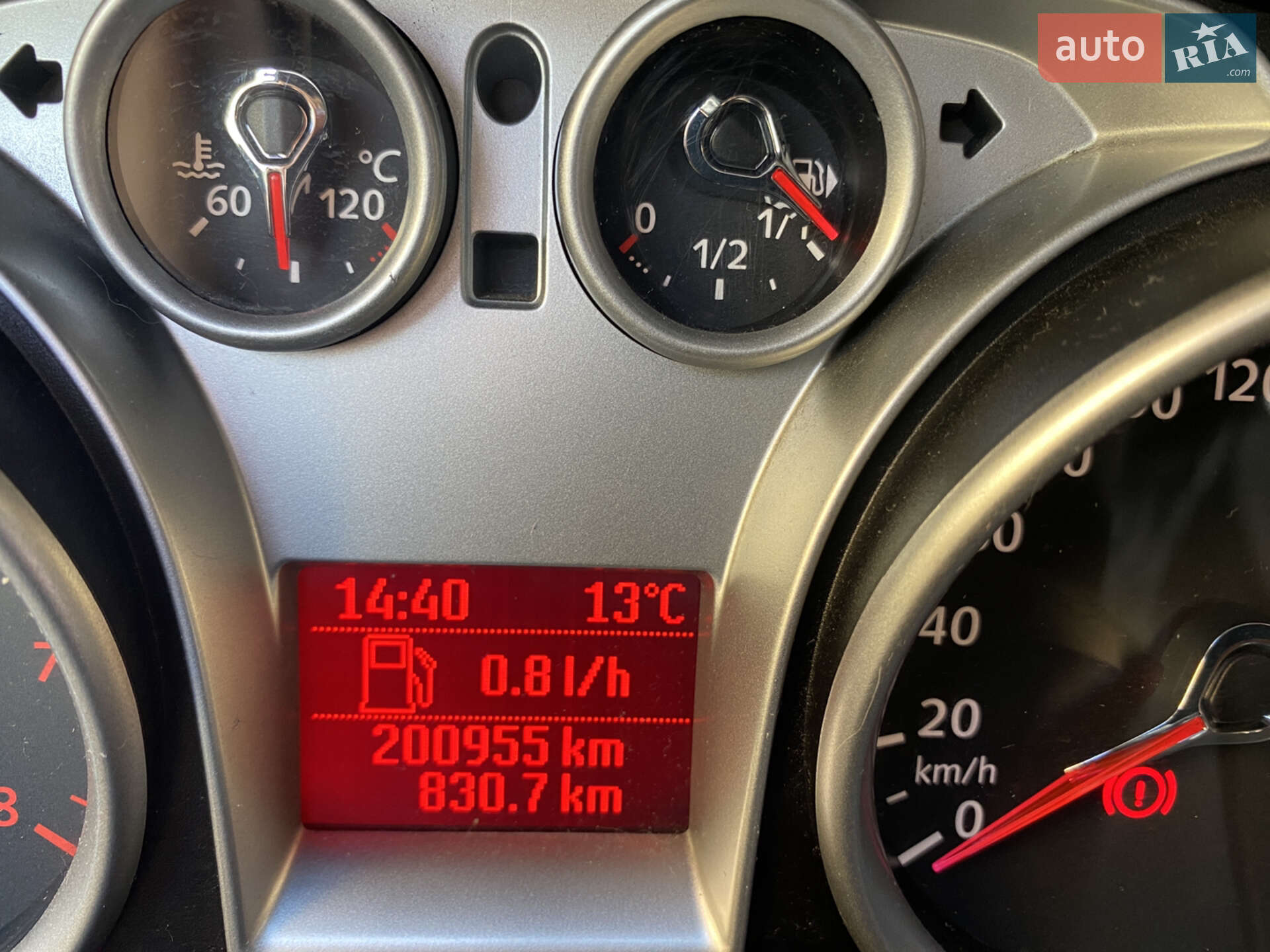 Ford Focus 2008 VIN WF0GXXGCDG8K08803 фото оголошення 21 з 24
