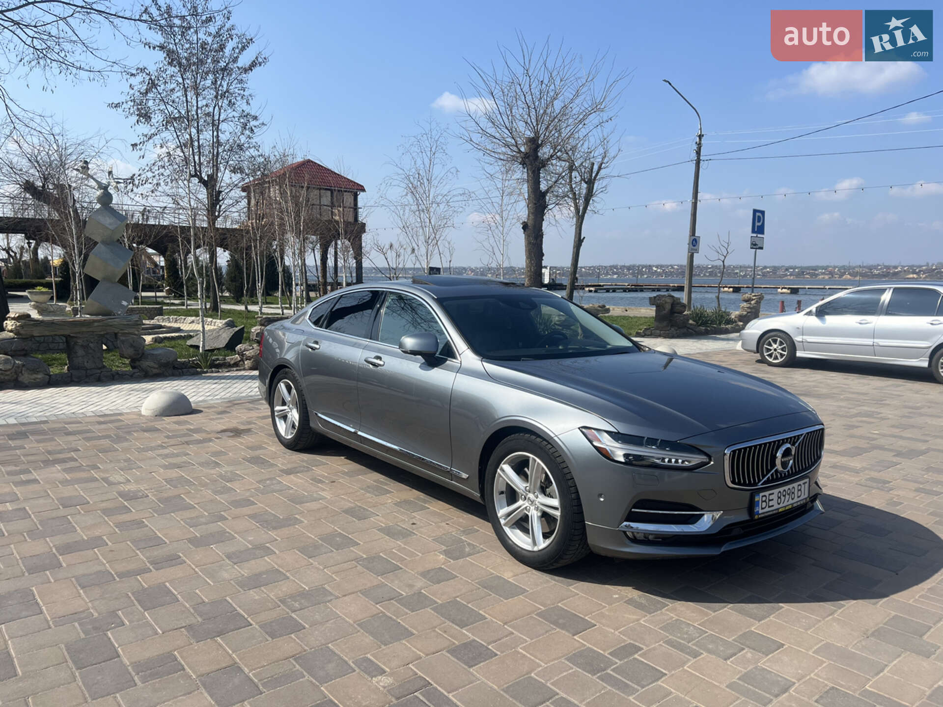 Volvo S90 2016 VIN YV1A22ML6H1005203 фото оголошення 13 з 28